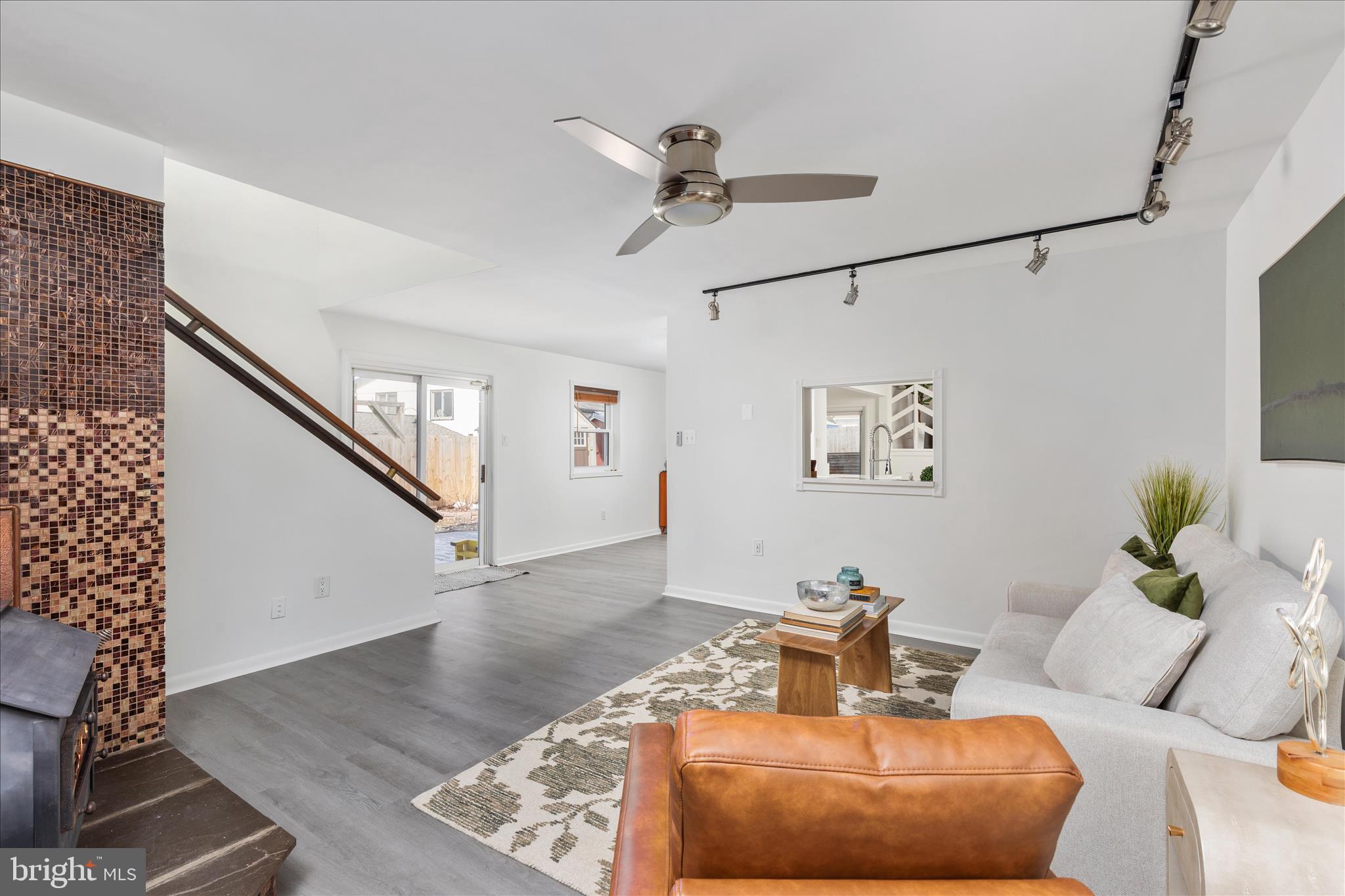 BROOKFIELD - Residential