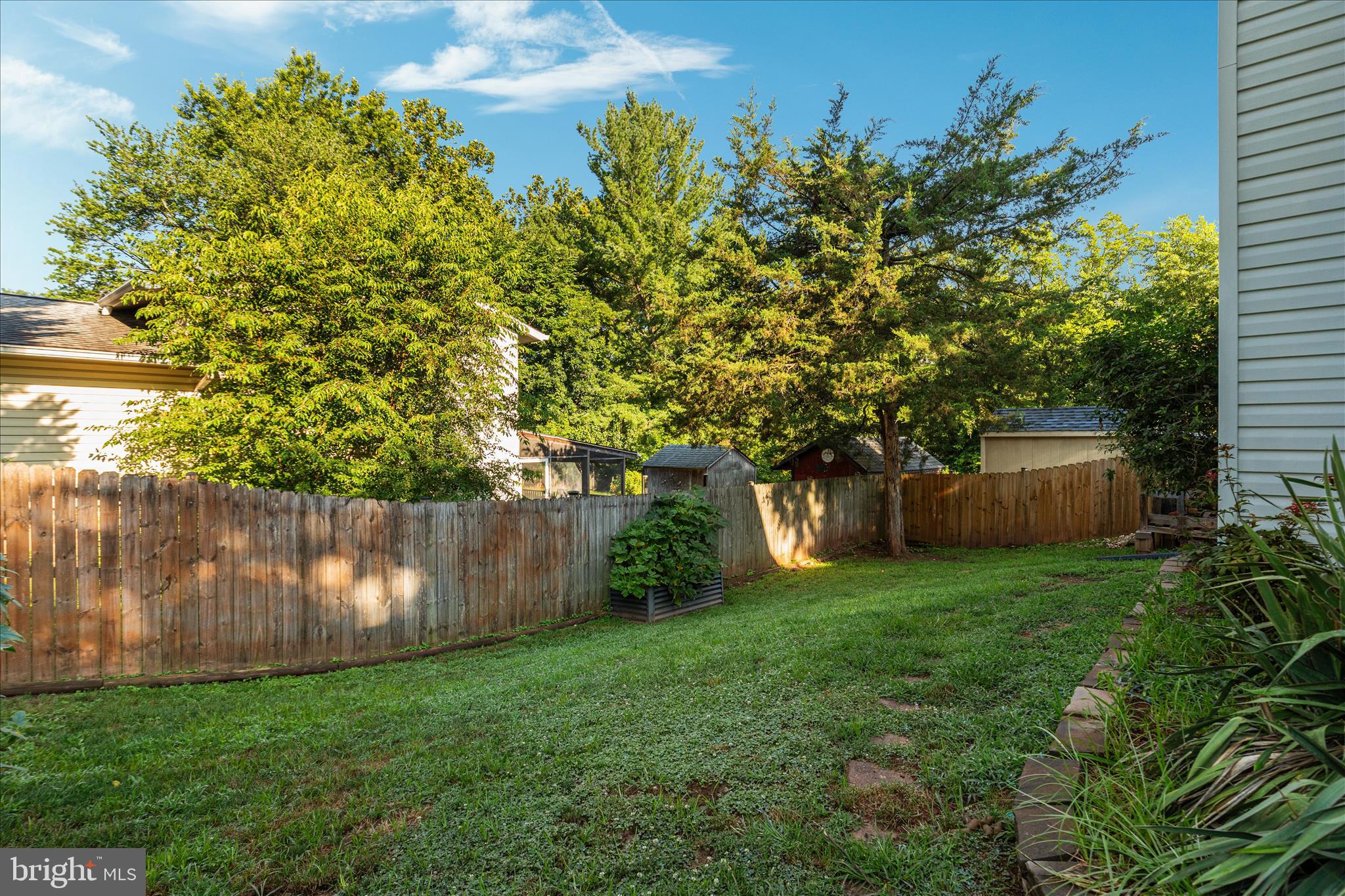 BROOKFIELD - Residential