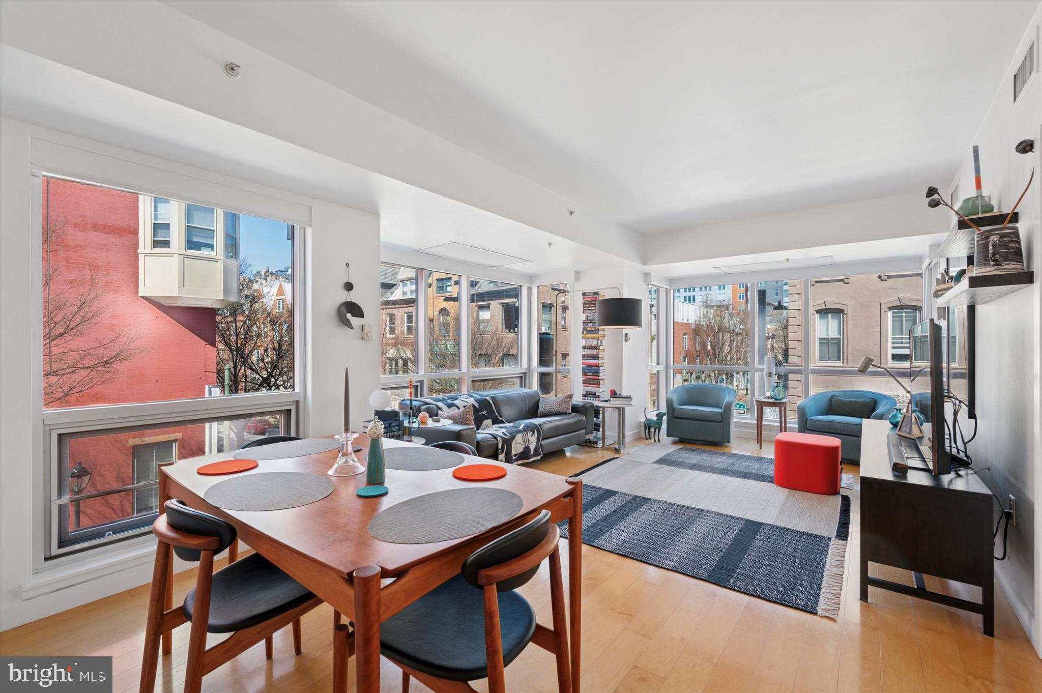 1034 SPRUCE STREET 303