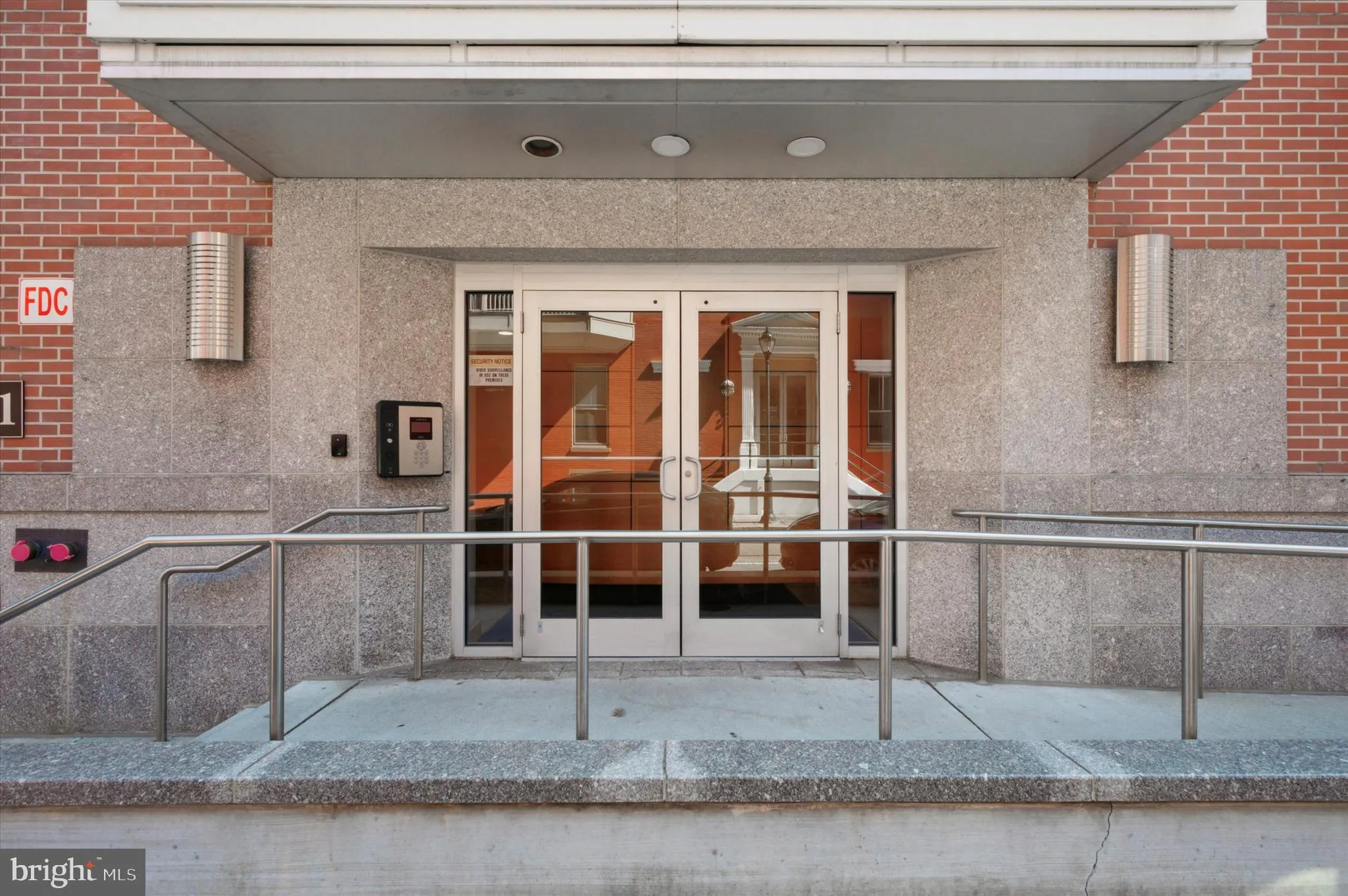 Philadelphia, Pennsylvania 19107, United States, 2 Bedrooms Bedrooms, ,2 BathroomsBathrooms,Residential,Active,95233