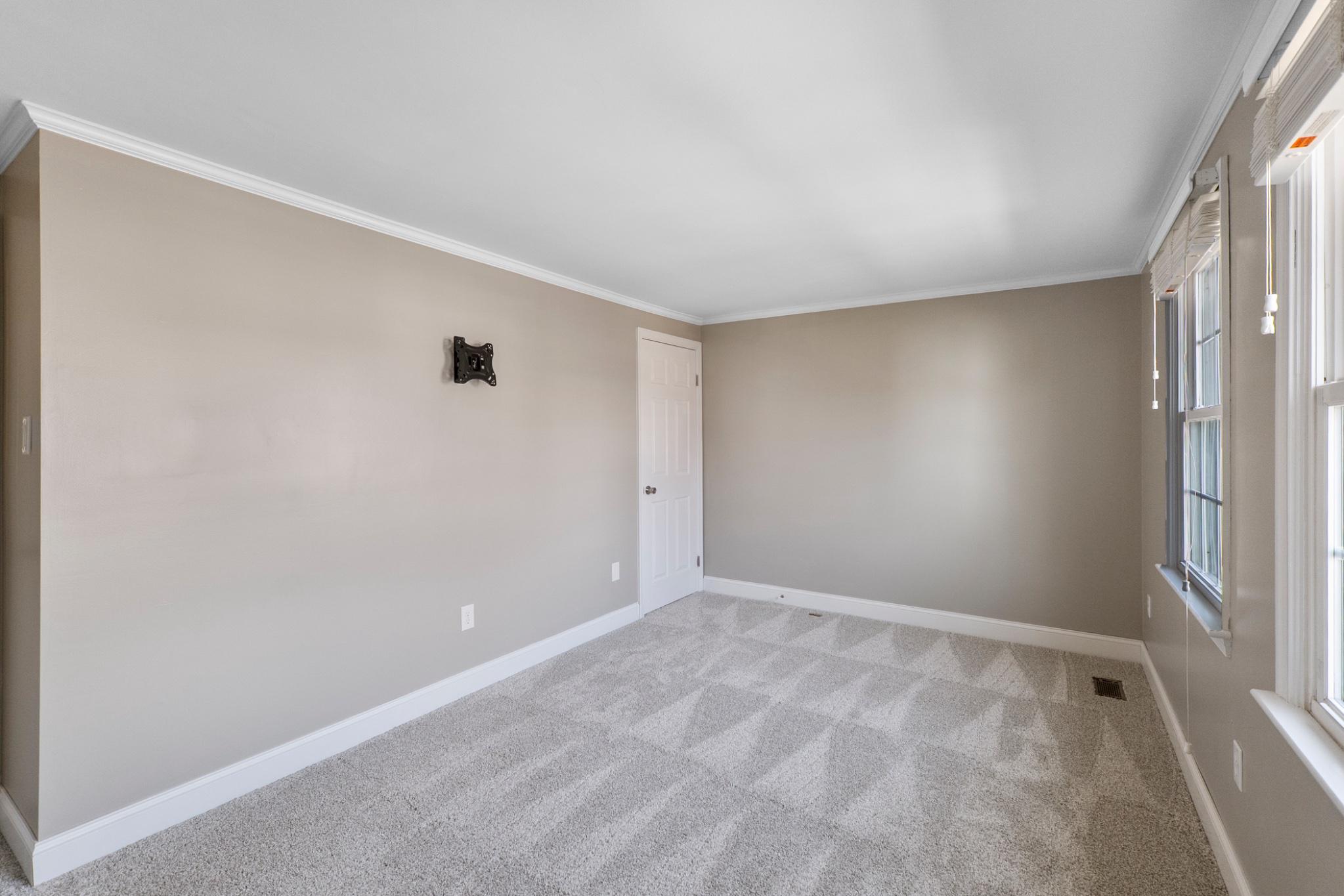 DAMASCUS VALLEY PARK - Residential