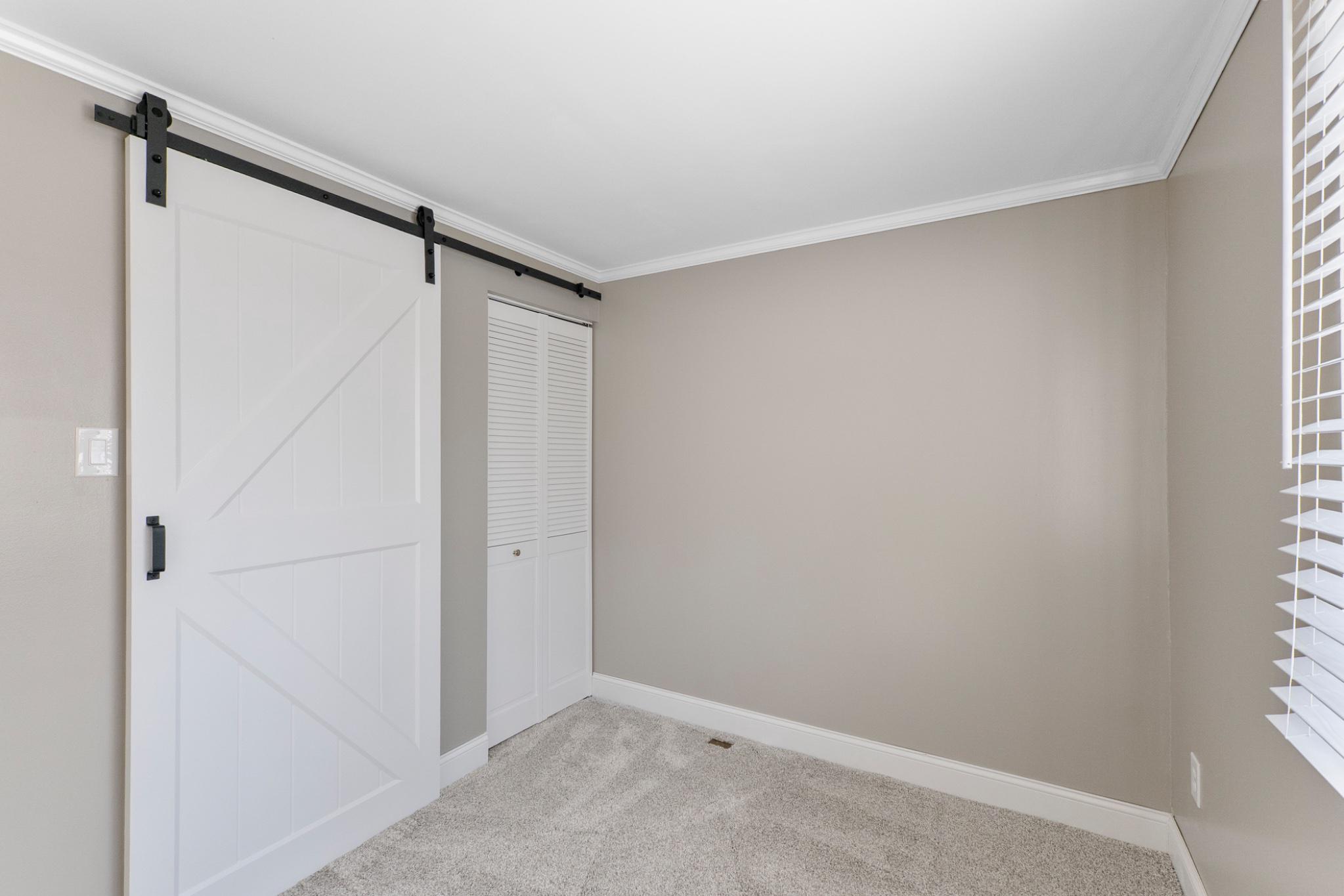 DAMASCUS VALLEY PARK - Residential