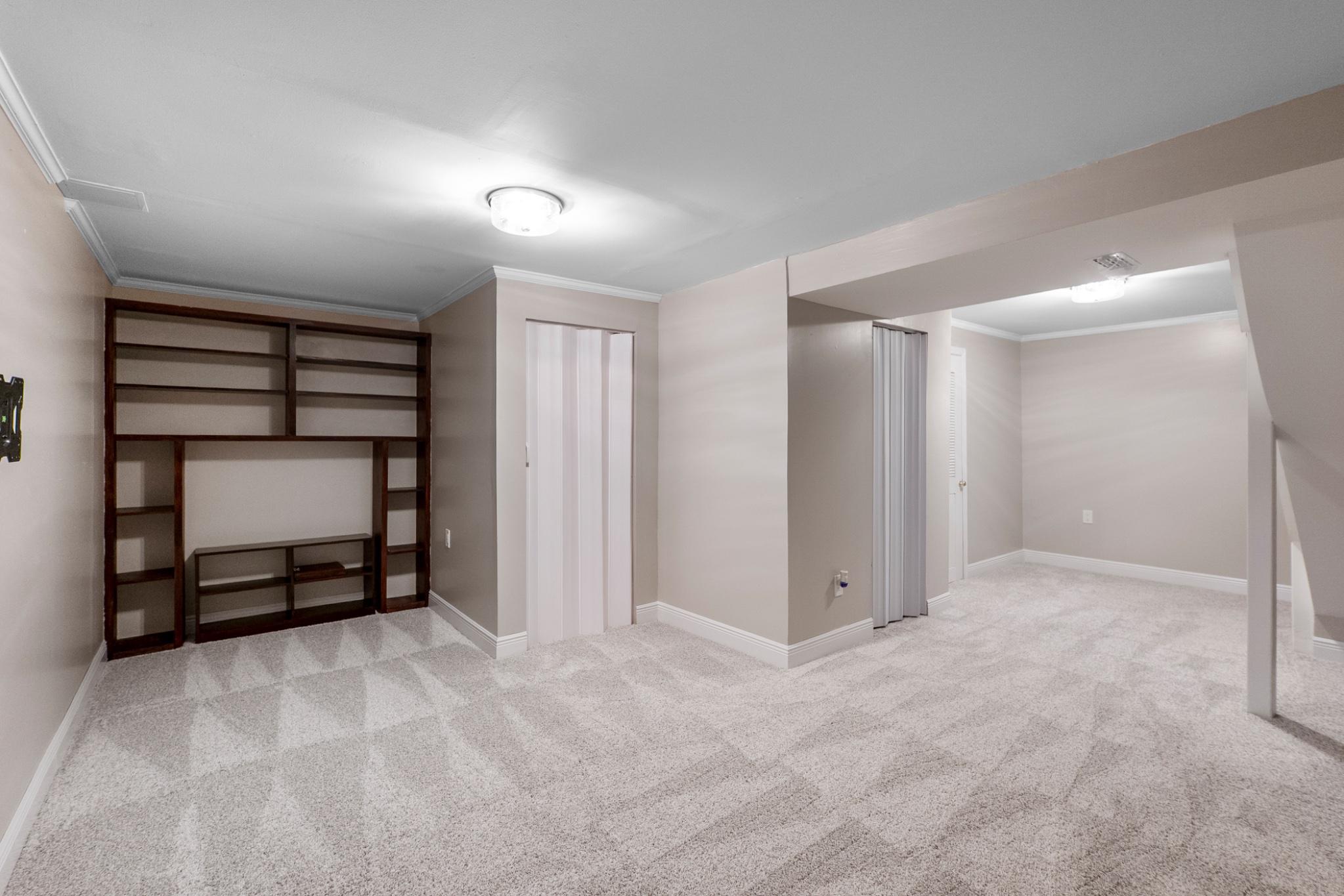 DAMASCUS VALLEY PARK - Residential