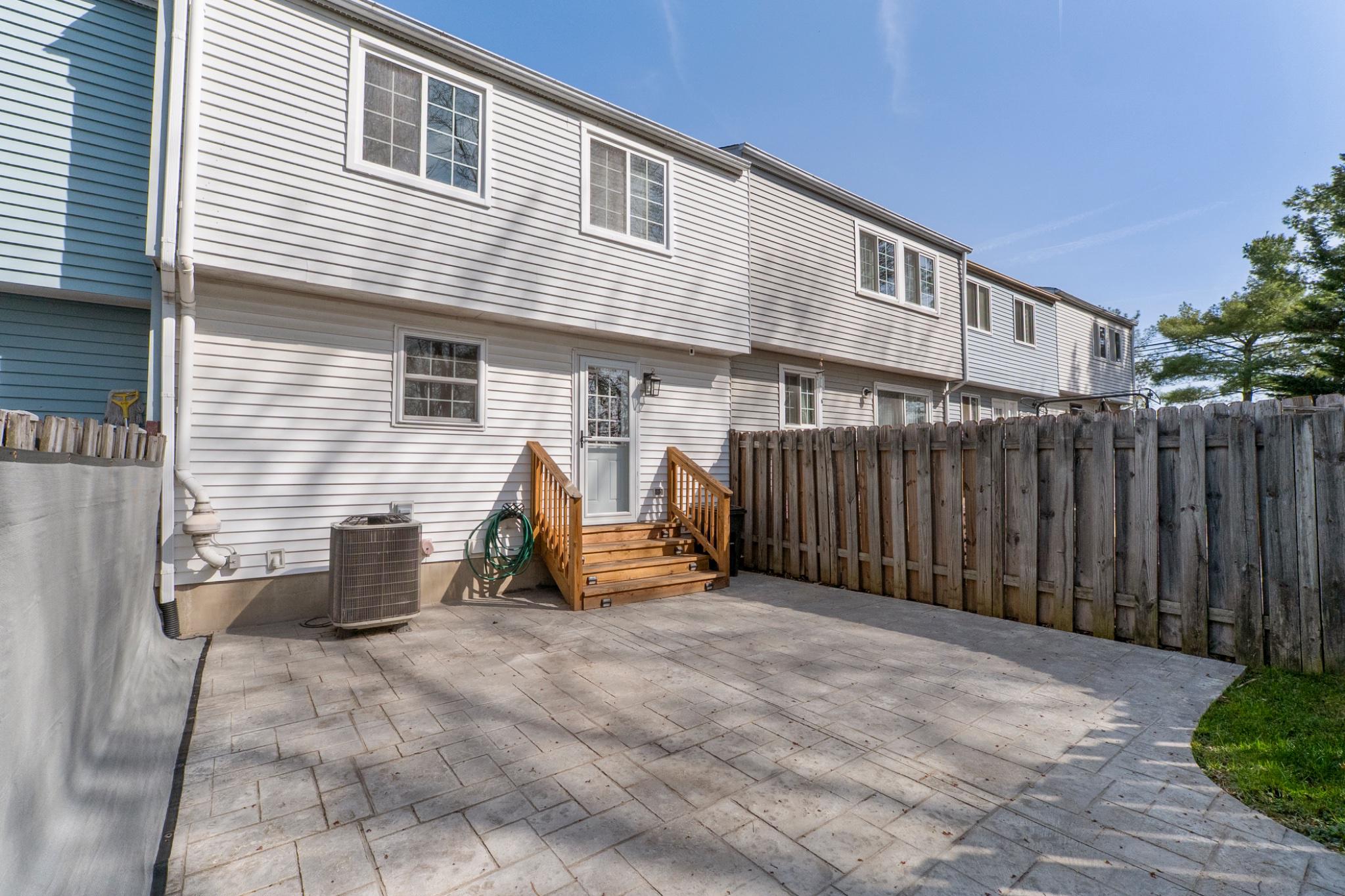 DAMASCUS VALLEY PARK - Residential