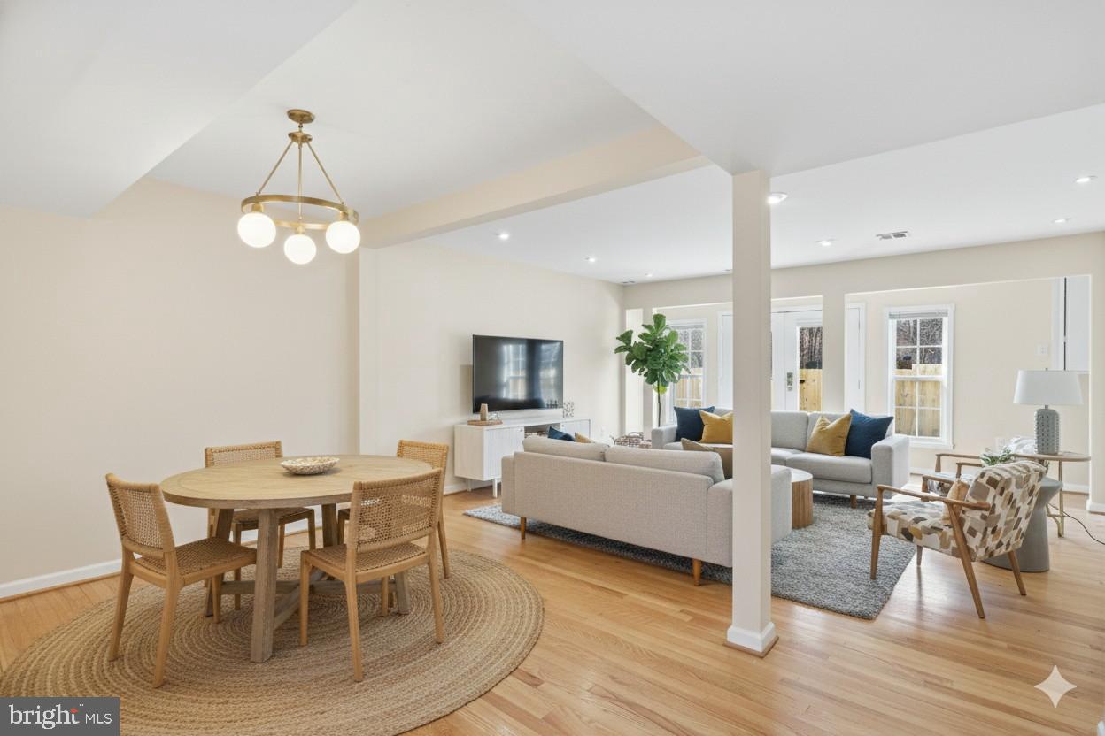 GEORGETOWN  VILLAGE - Residential