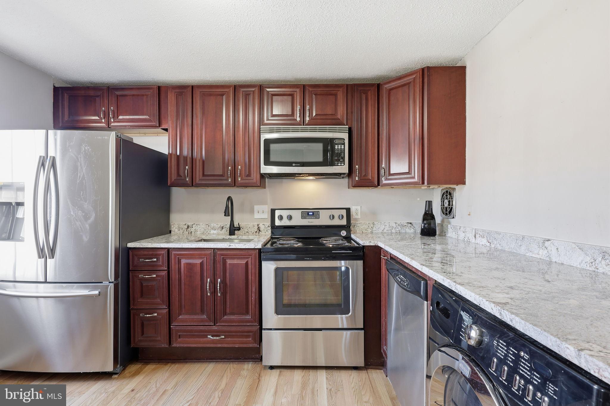 GEORGETOWN  VILLAGE - Residential