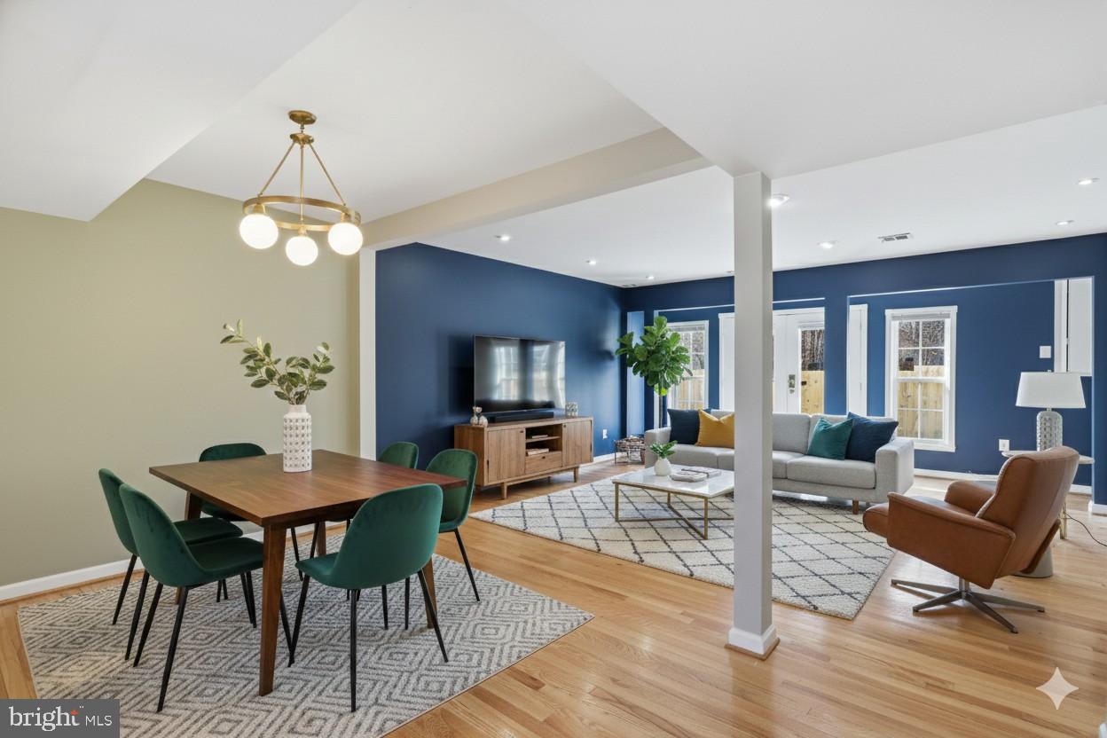 GEORGETOWN  VILLAGE - Residential