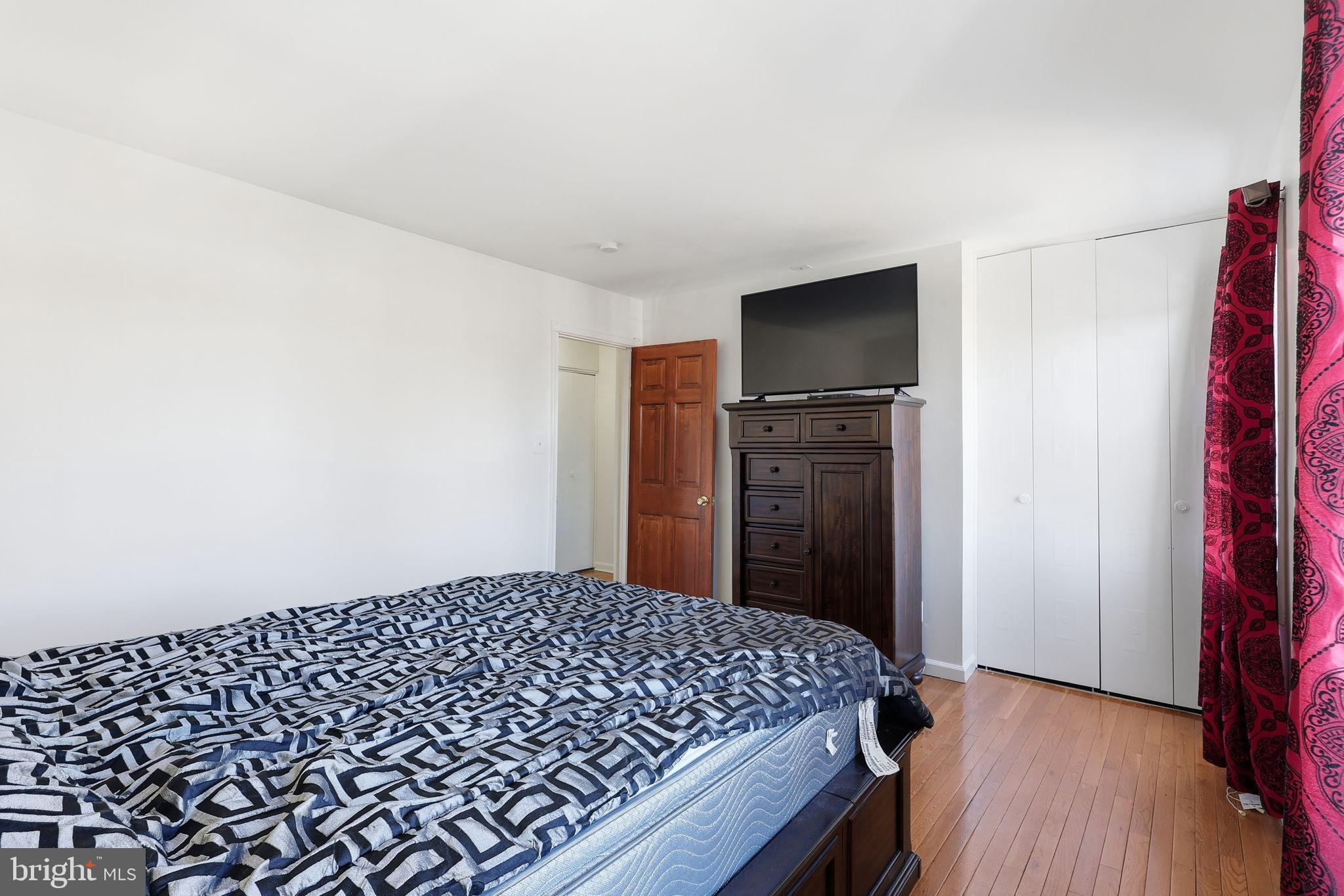 GEORGETOWN  VILLAGE - Residential