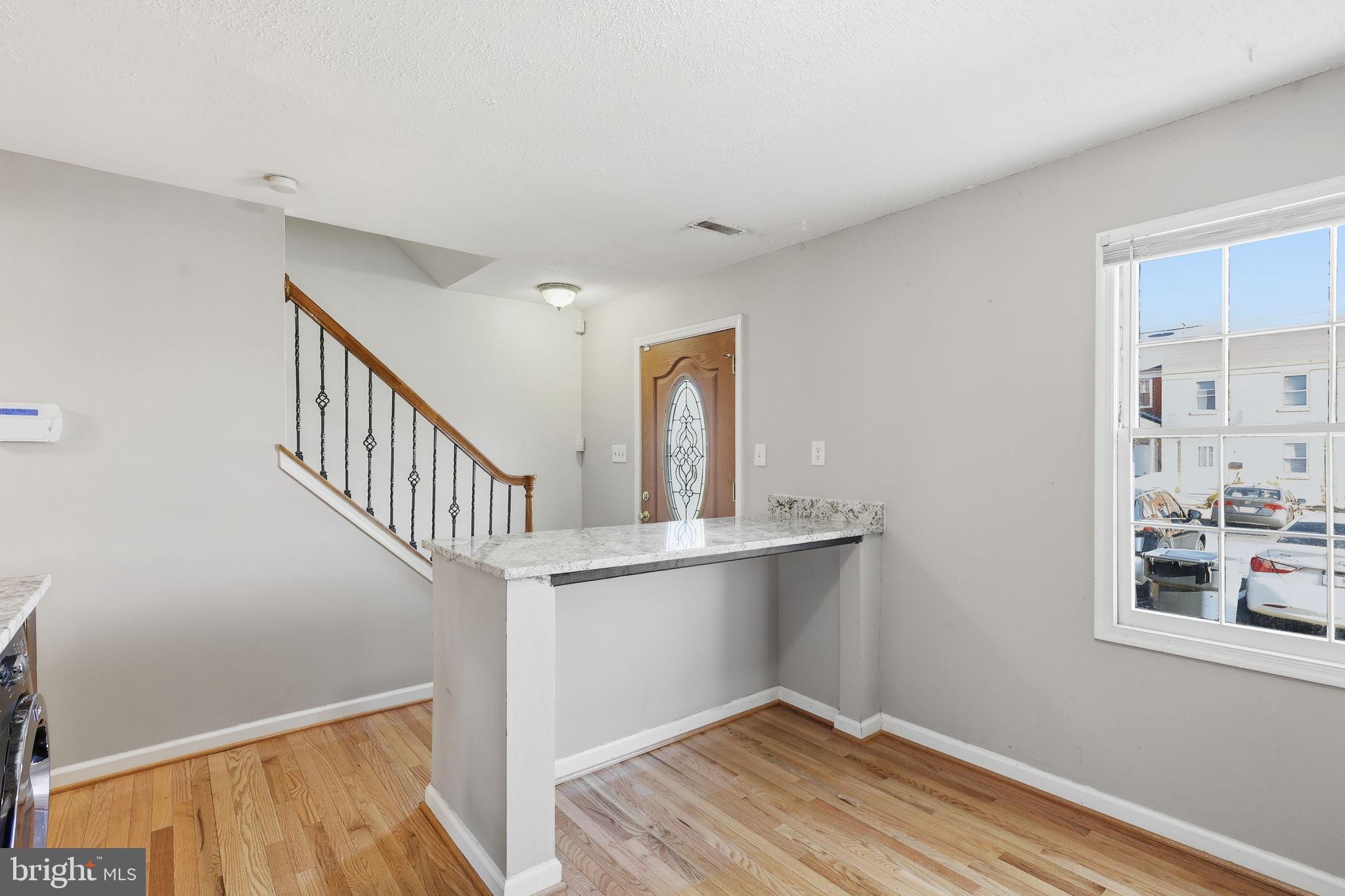 GEORGETOWN  VILLAGE - Residential