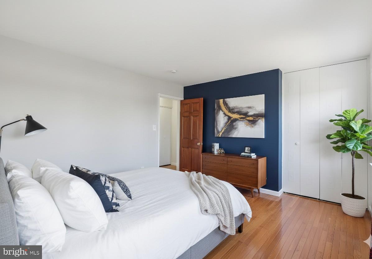 GEORGETOWN  VILLAGE - Residential