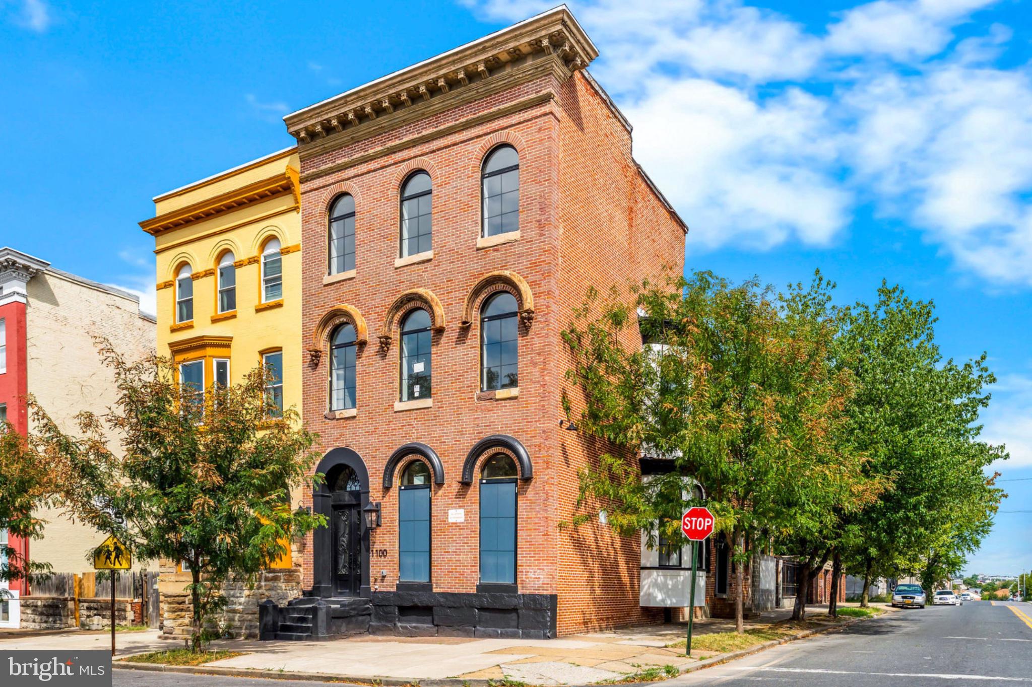 1100 W LAFAYETTE AVENUE 3