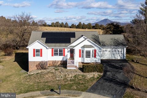 134 DILLON COURT NEW MARKET VA 22844