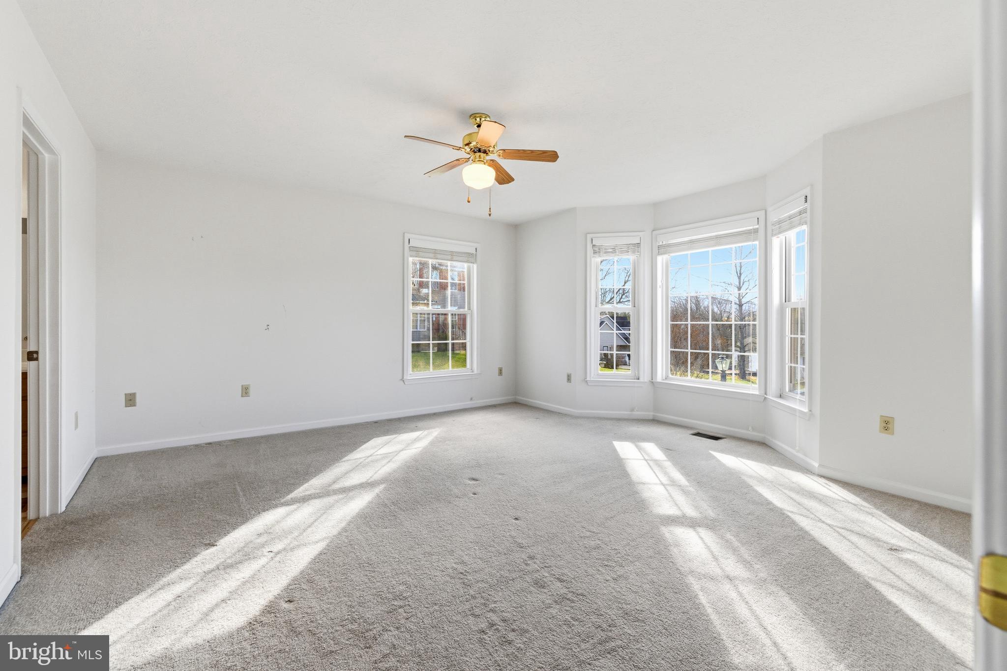 HORSESHOE BEND - Residential