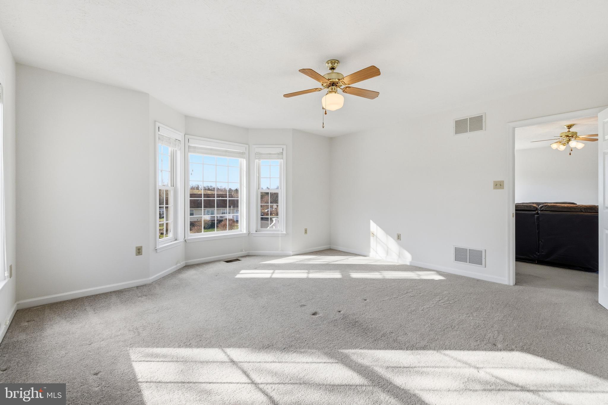 HORSESHOE BEND - Residential