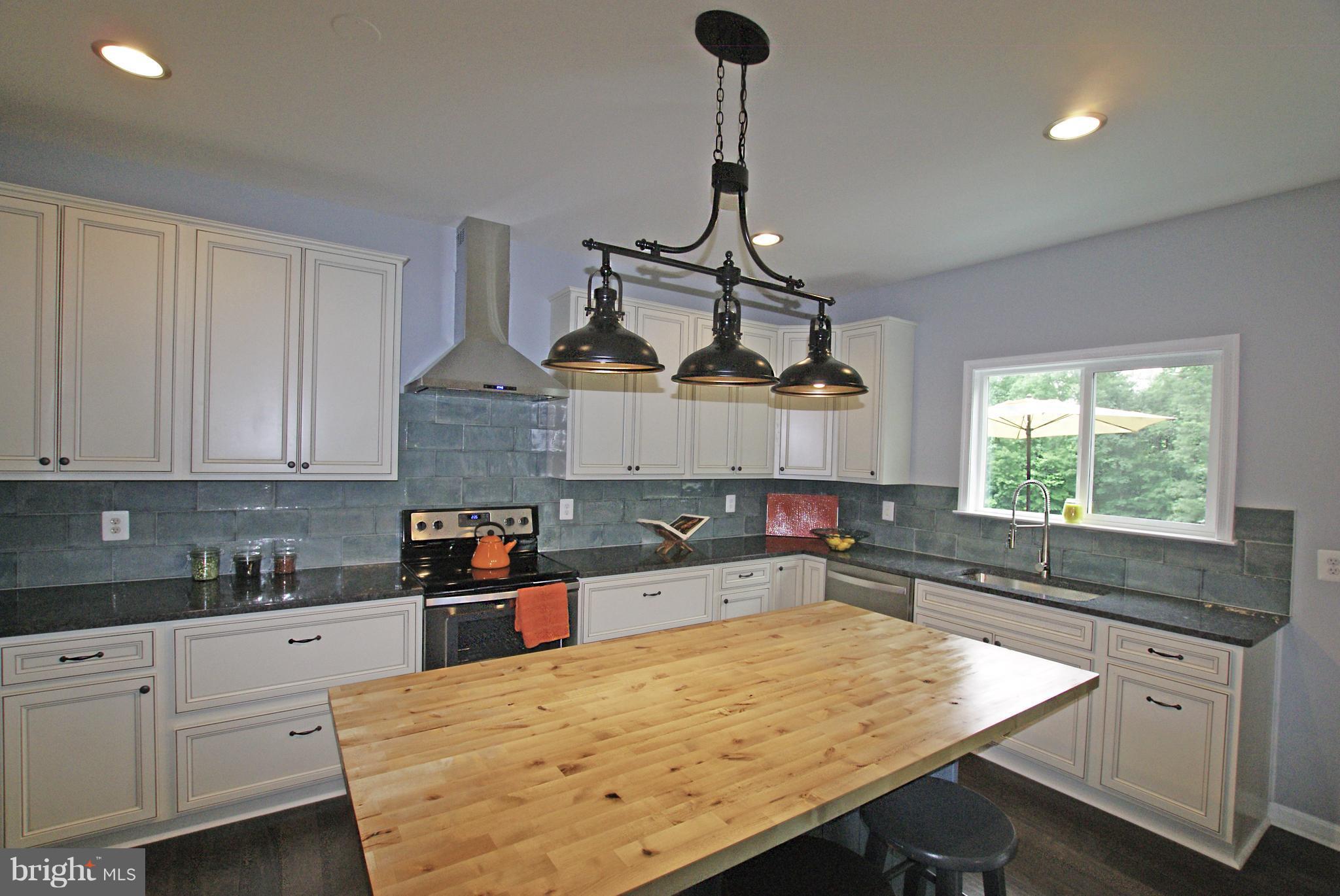 RAPPAHANNOCK RIDGE ESTATES - Residential