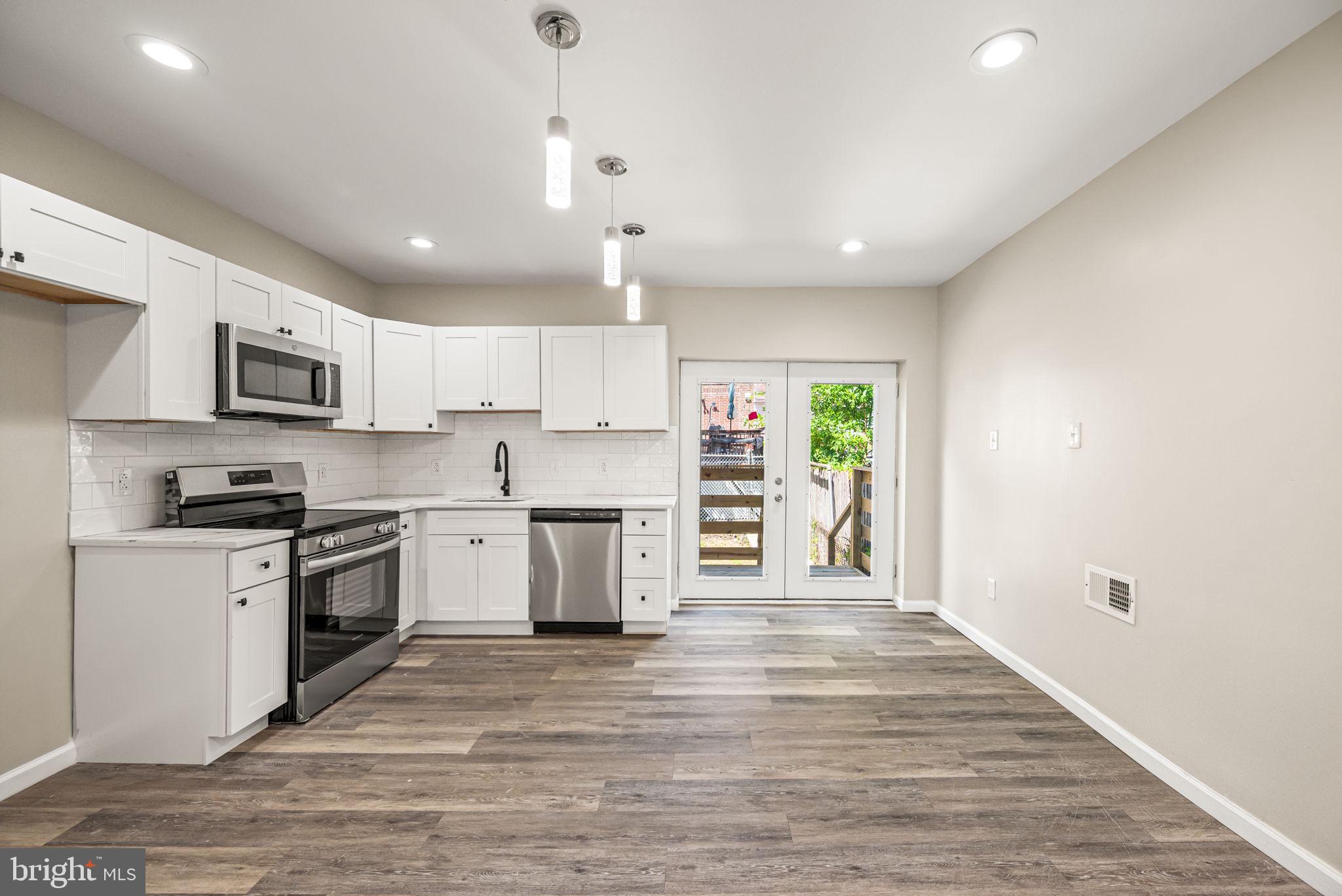 PENROSE PARK - Residential