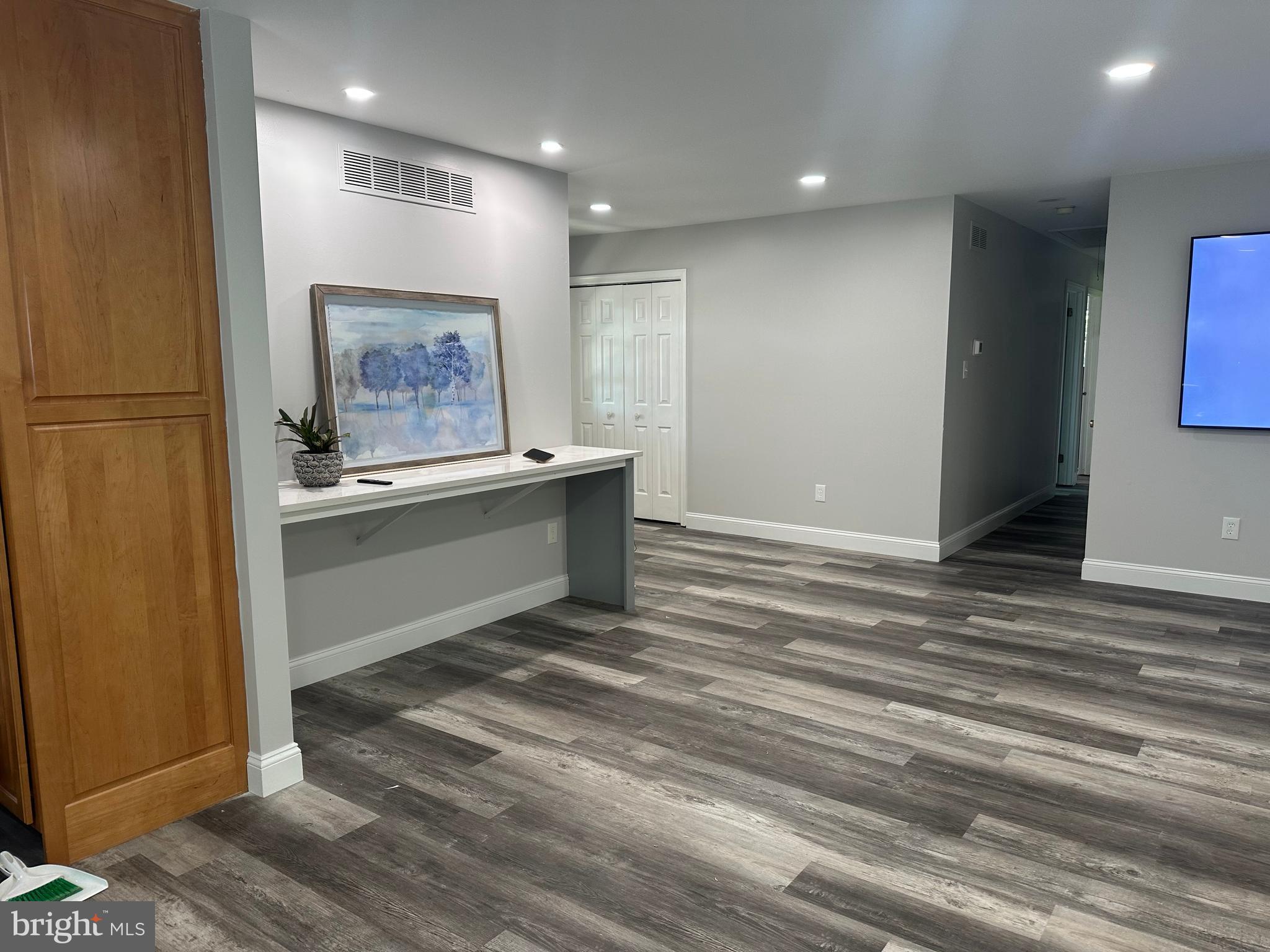 CAMP HILL - Residential