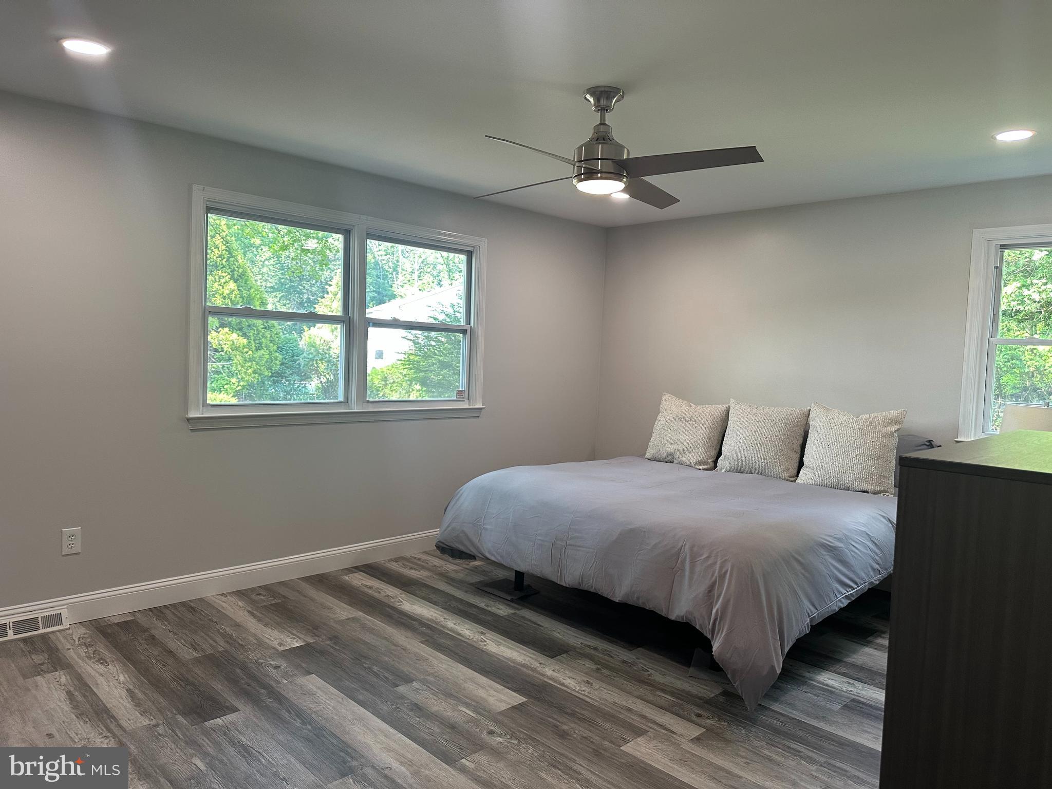 CAMP HILL - Residential