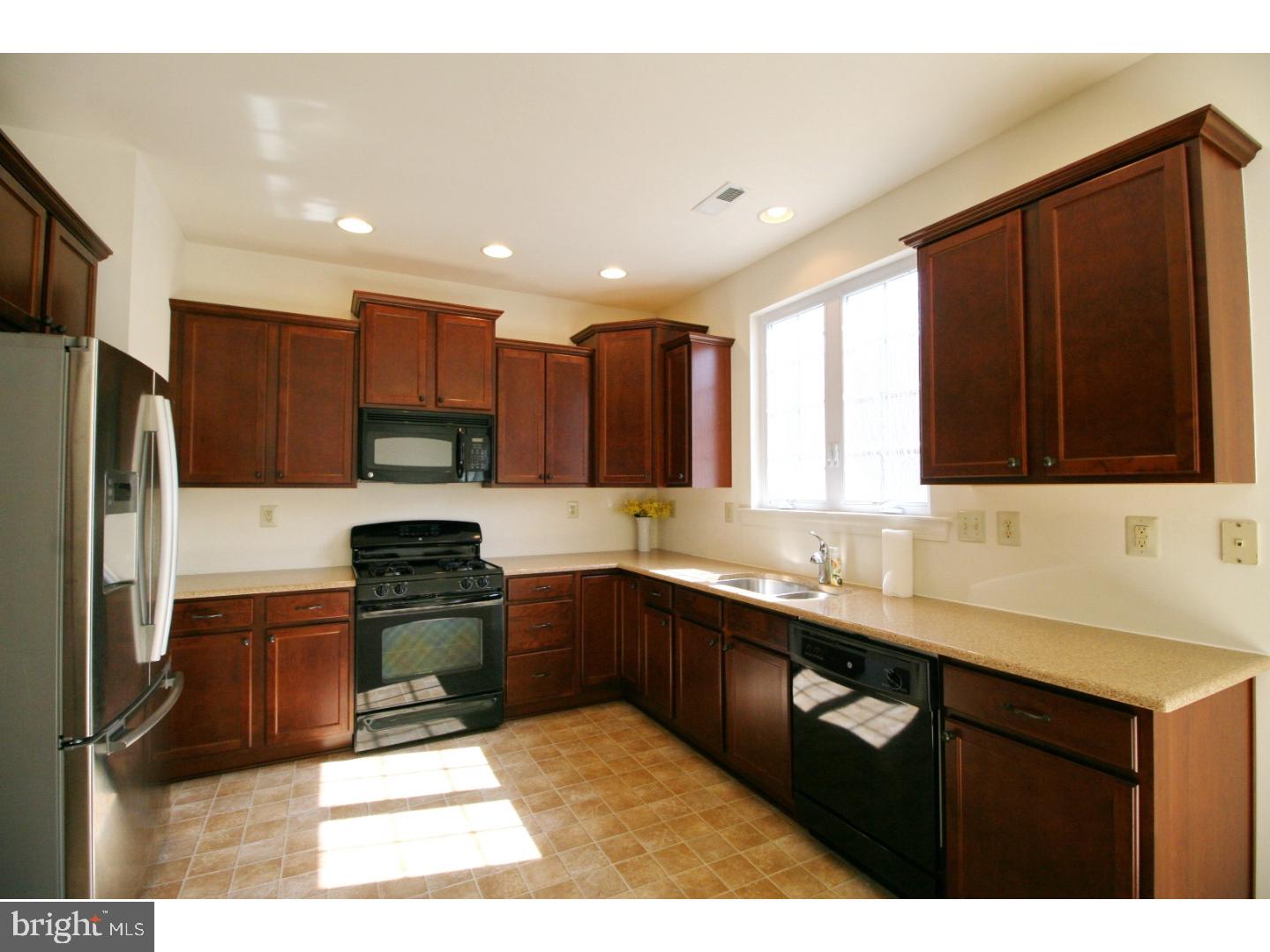 STATION SQ AT AMBLER - Residential
