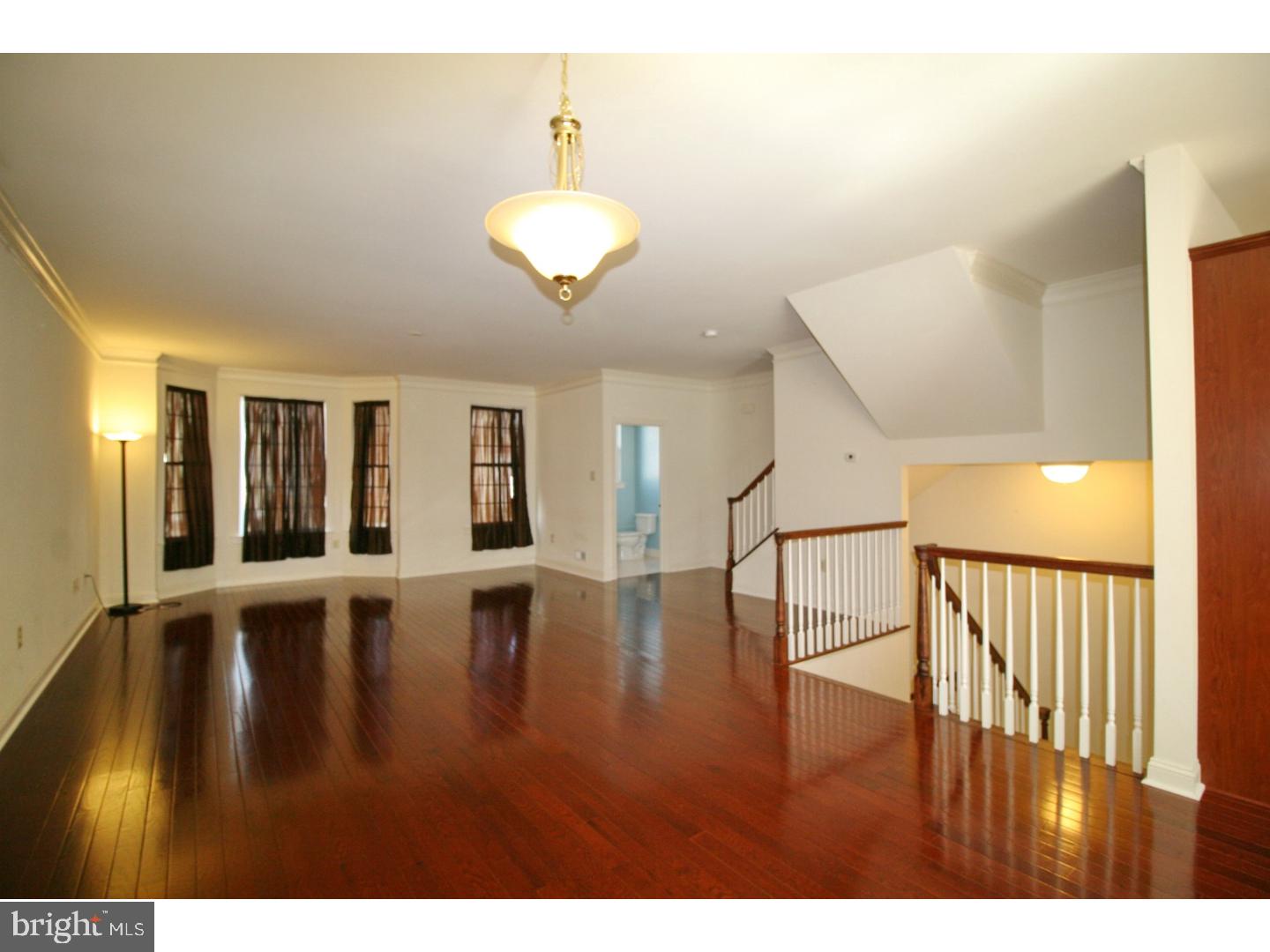 STATION SQ AT AMBLER - Residential