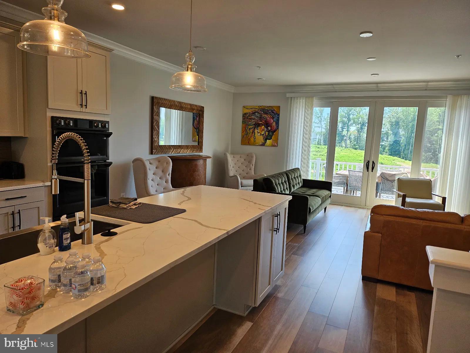 605 GLEN LAKE DRIVE