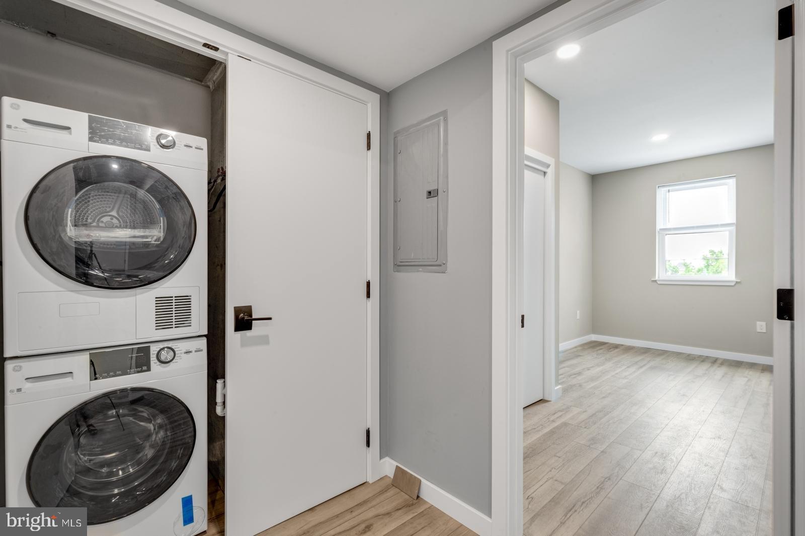 KENSINGTON - Residential Lease