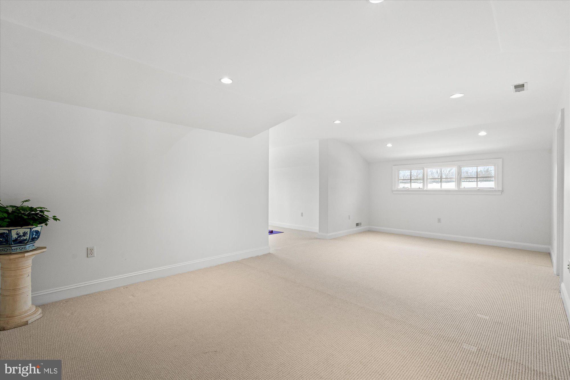 GLEN ECHO HEIGHTS - Residential
