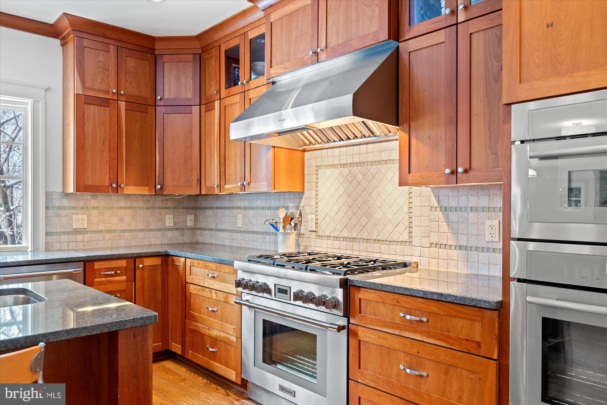 GLEN ECHO HEIGHTS - Residential