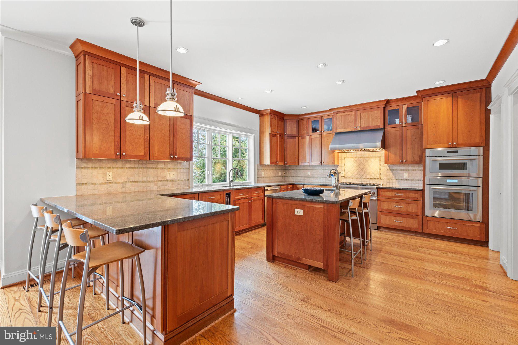 GLEN ECHO HEIGHTS - Residential