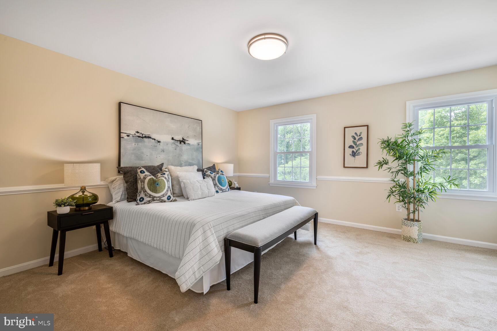 QUINCE ORCHARD MANOR - Residential