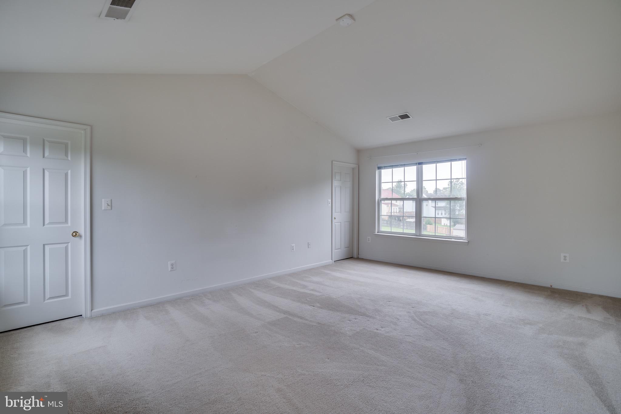 STAFFORD OAKS - Residential