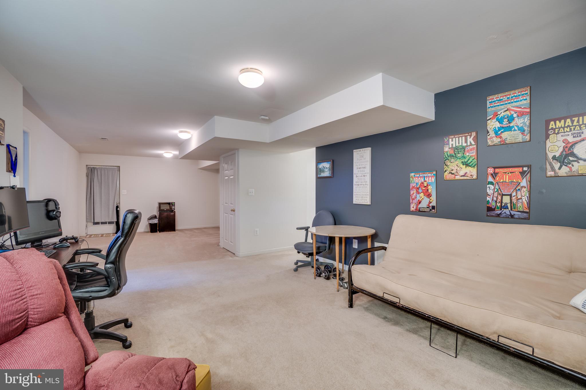 STAFFORD OAKS - Residential