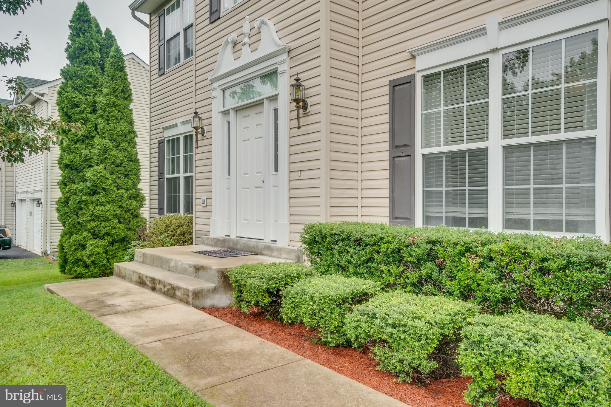 STAFFORD OAKS - Residential