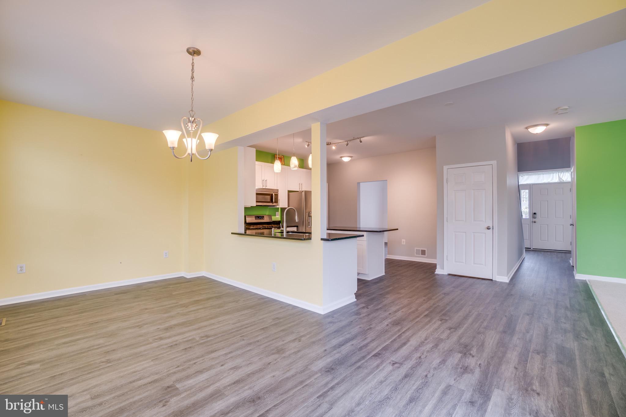 STAFFORD OAKS - Residential