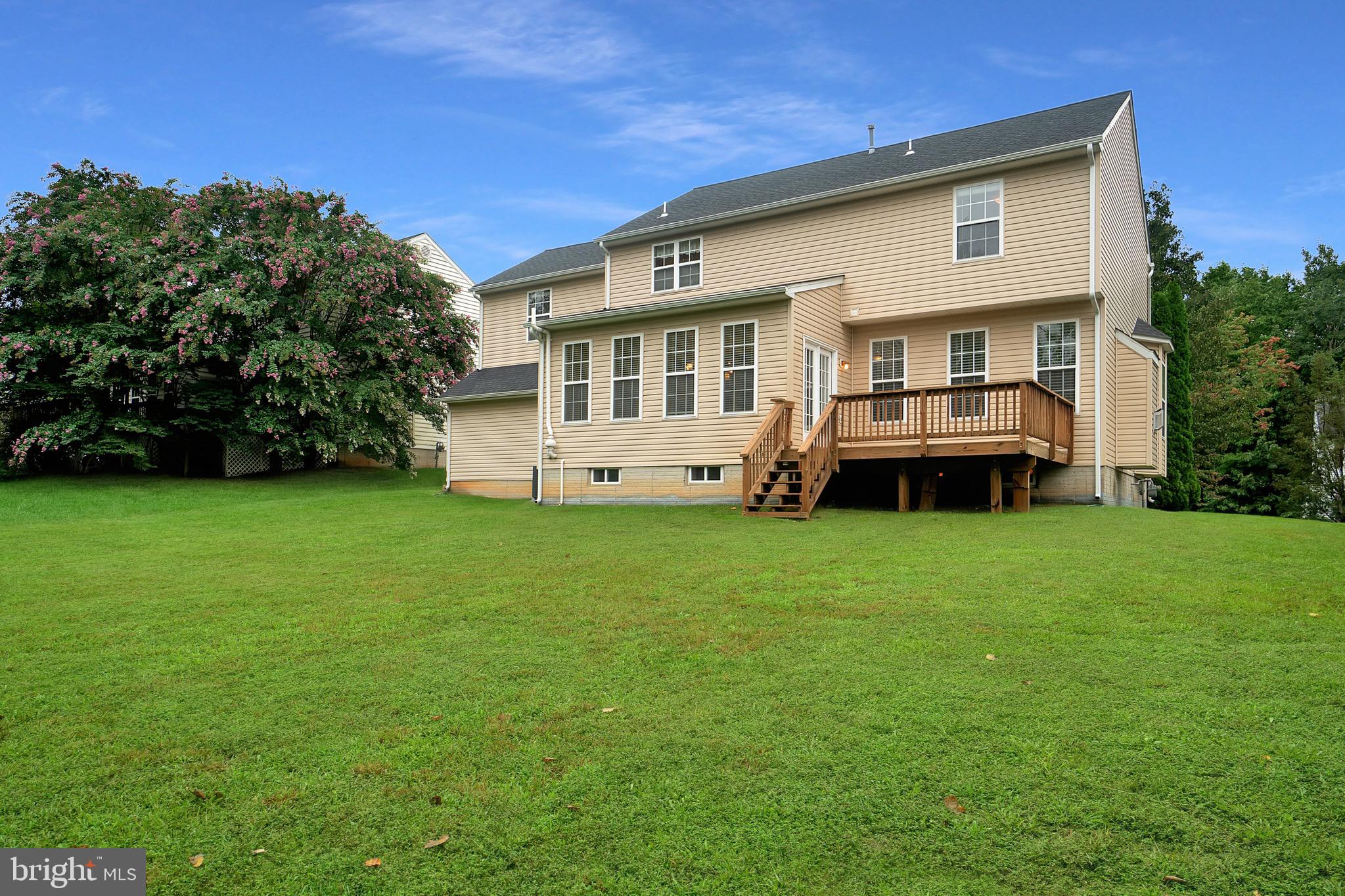 STAFFORD OAKS - Residential