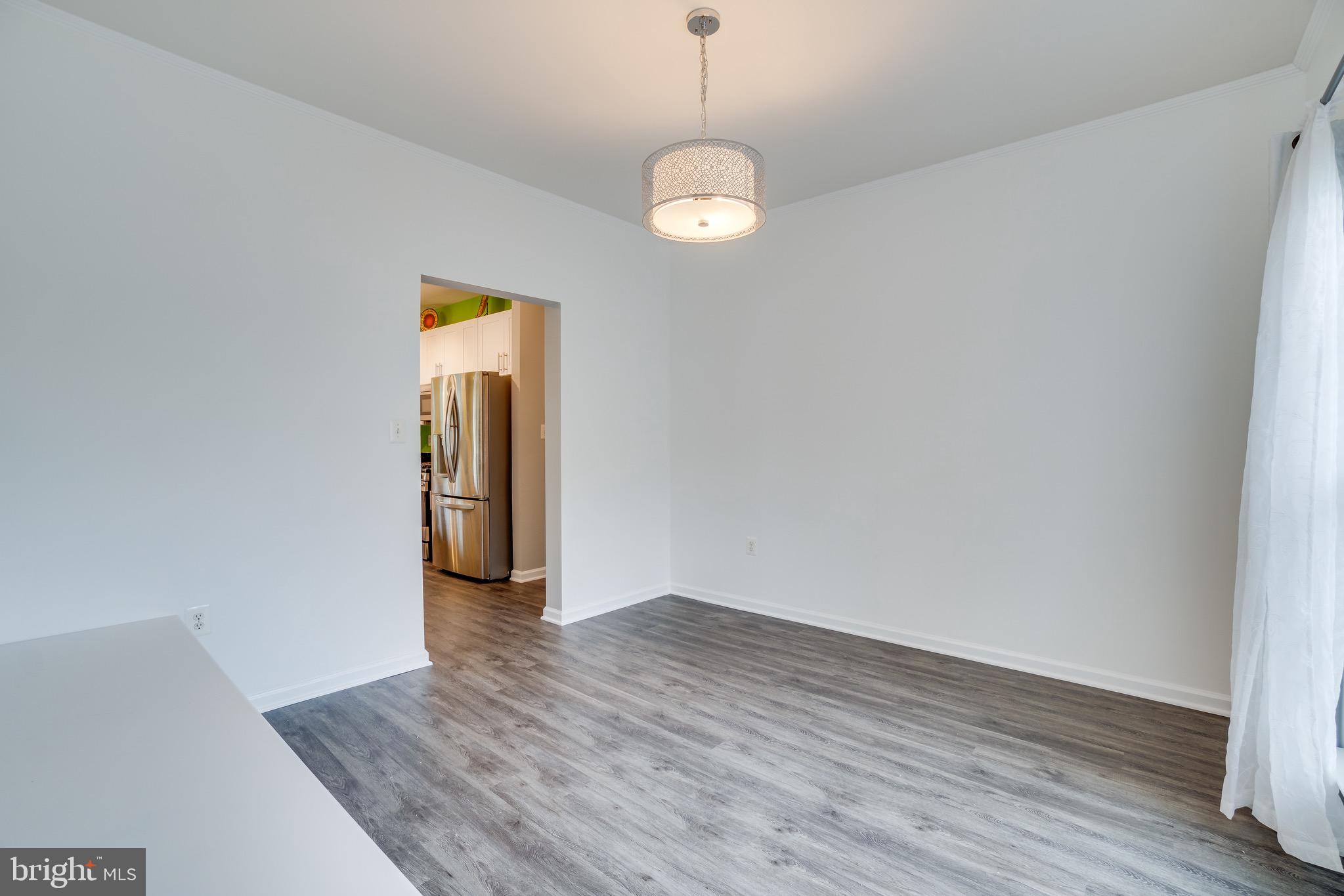 STAFFORD OAKS - Residential