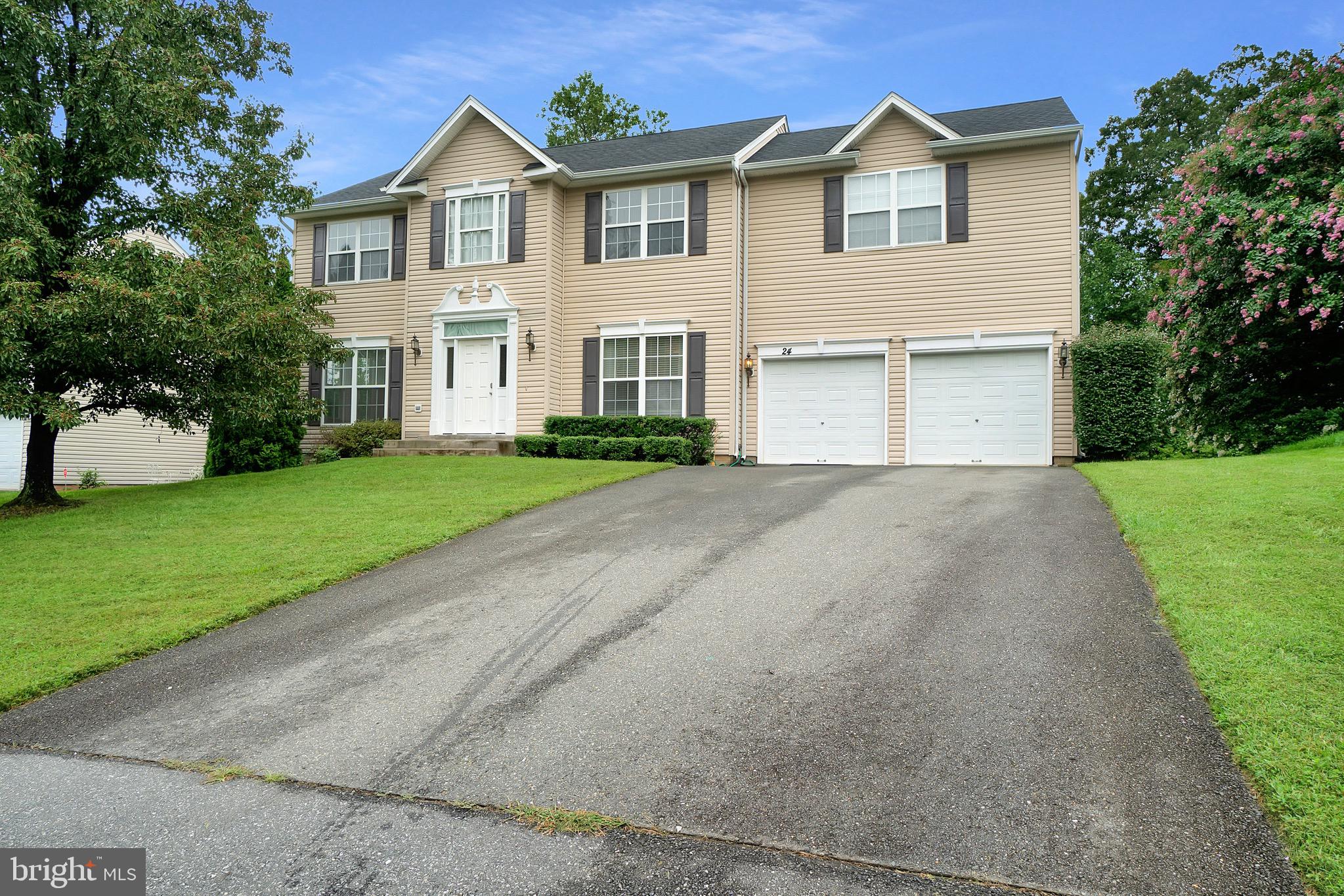 STAFFORD OAKS - Residential