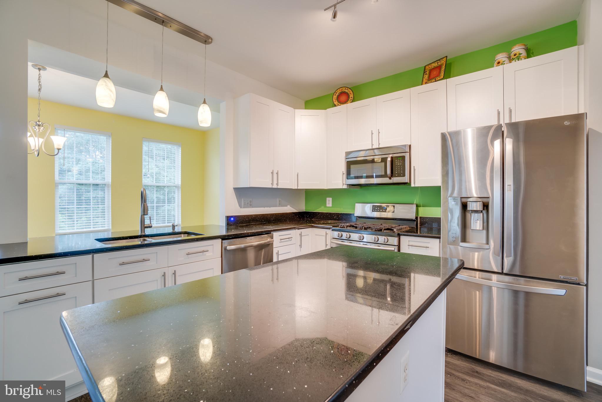 STAFFORD OAKS - Residential