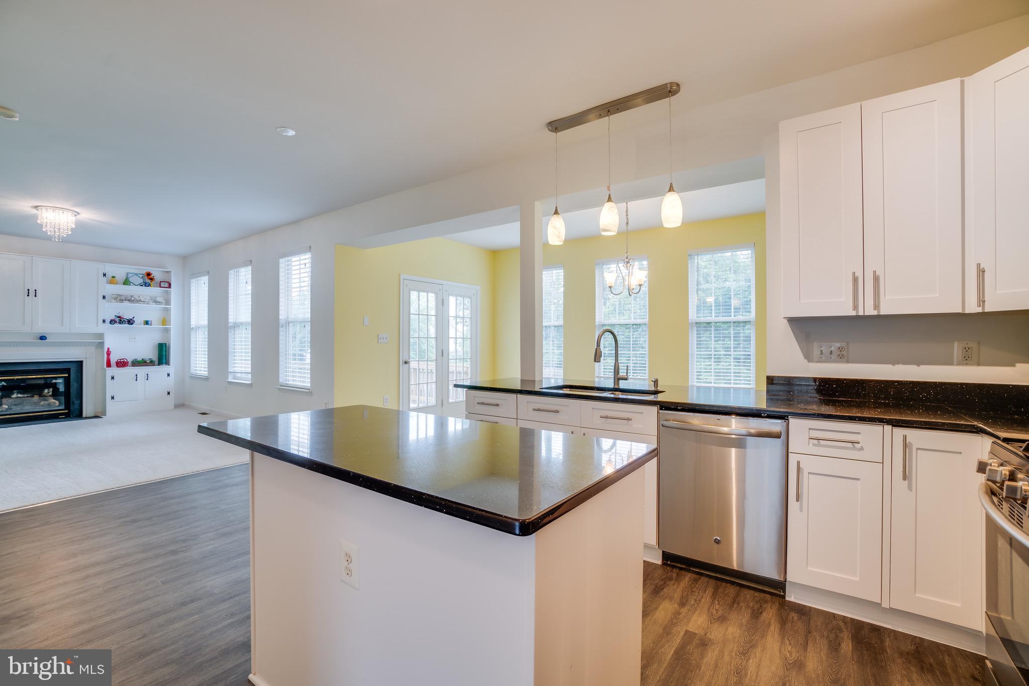 STAFFORD OAKS - Residential