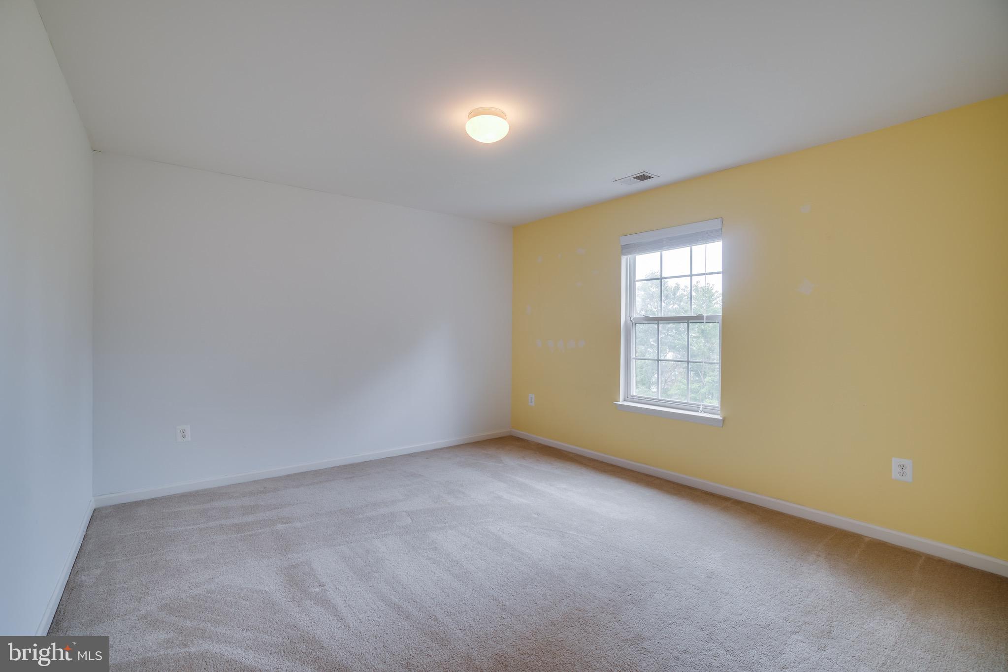 STAFFORD OAKS - Residential