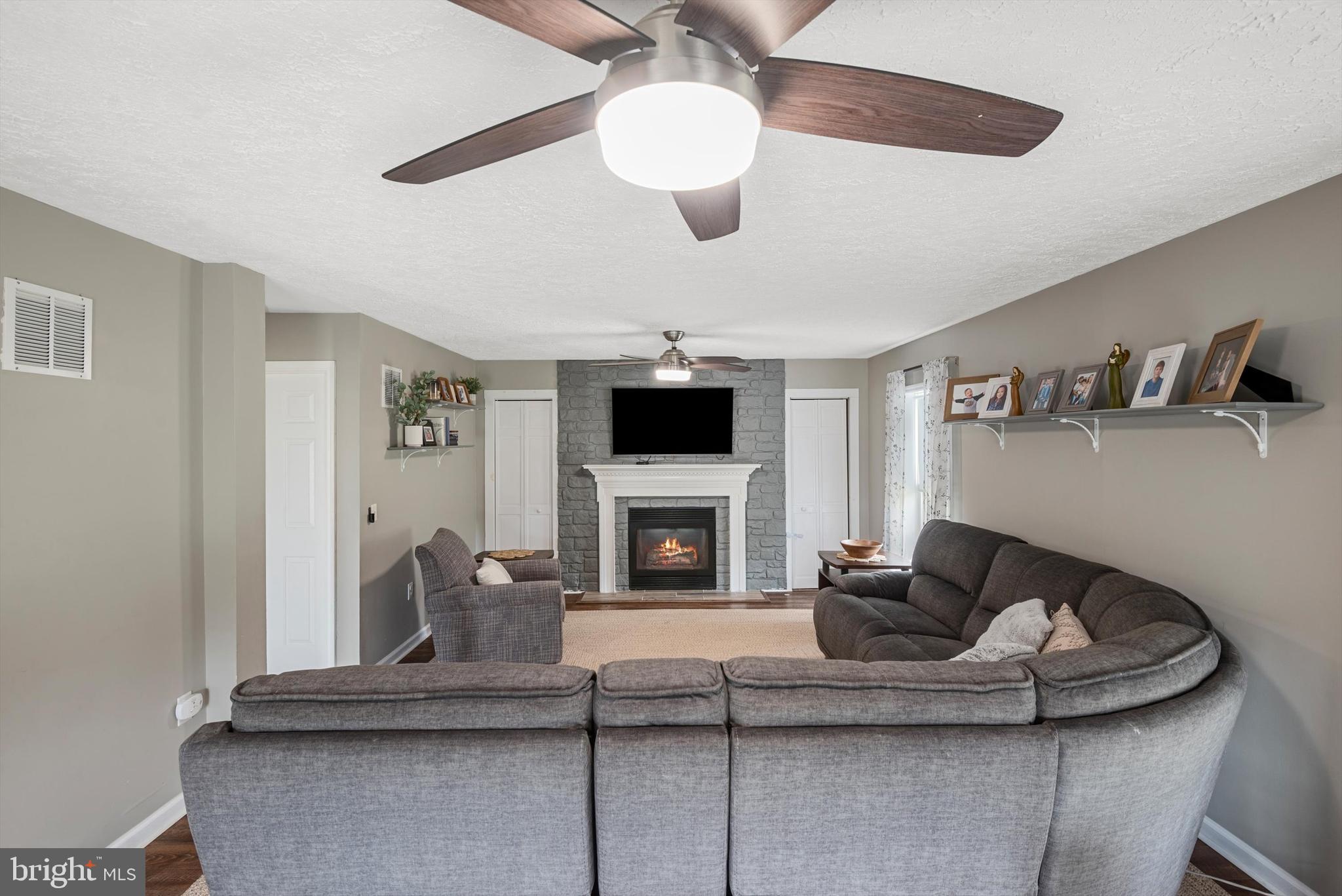 TABLER ESTATES - Residential