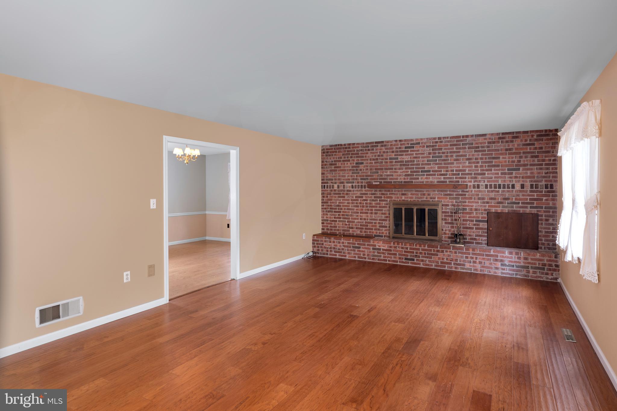 128 VAN DYKE ROAD