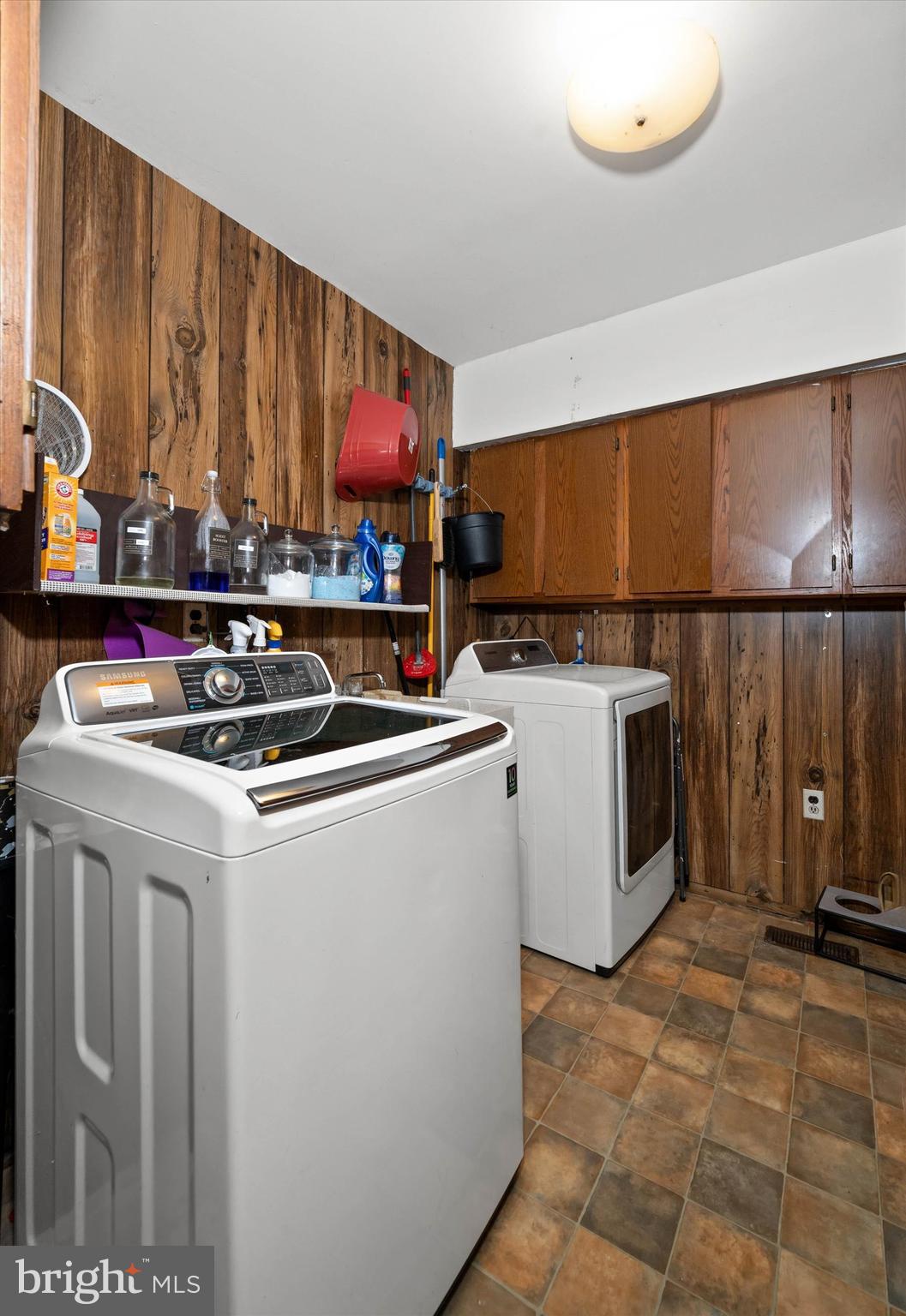 LOWER OXFORD TWP - Residential