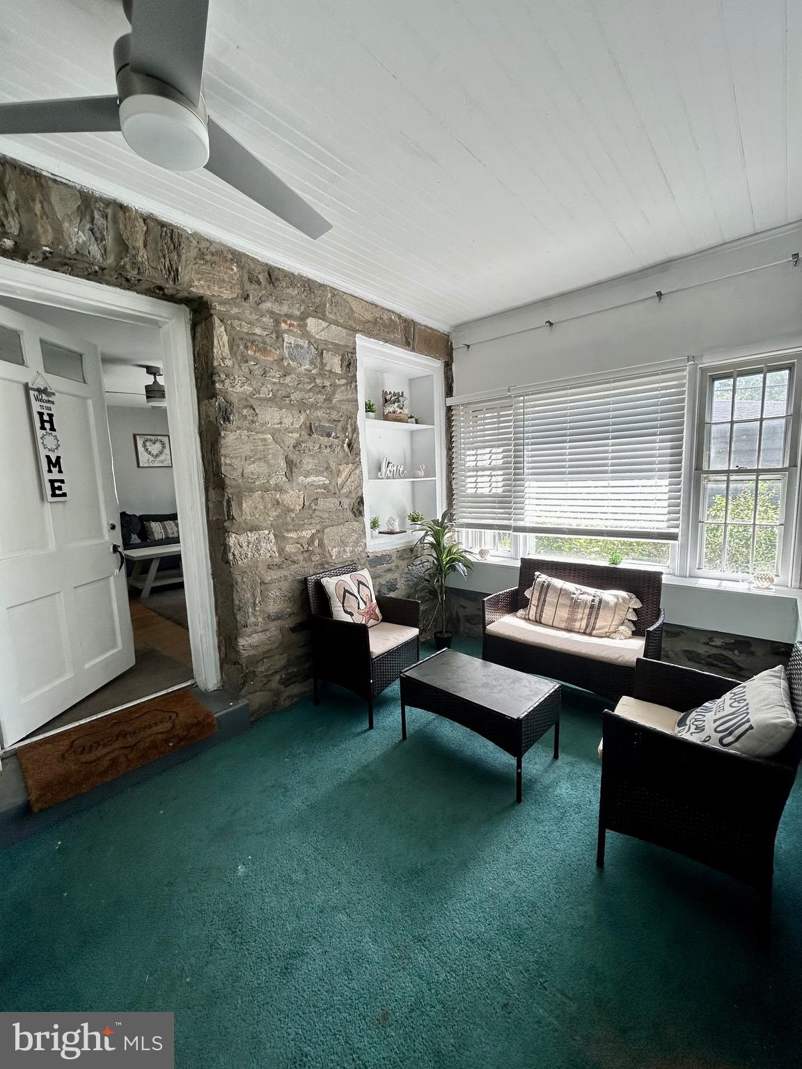 ARONIMINK ESTATES - Residential