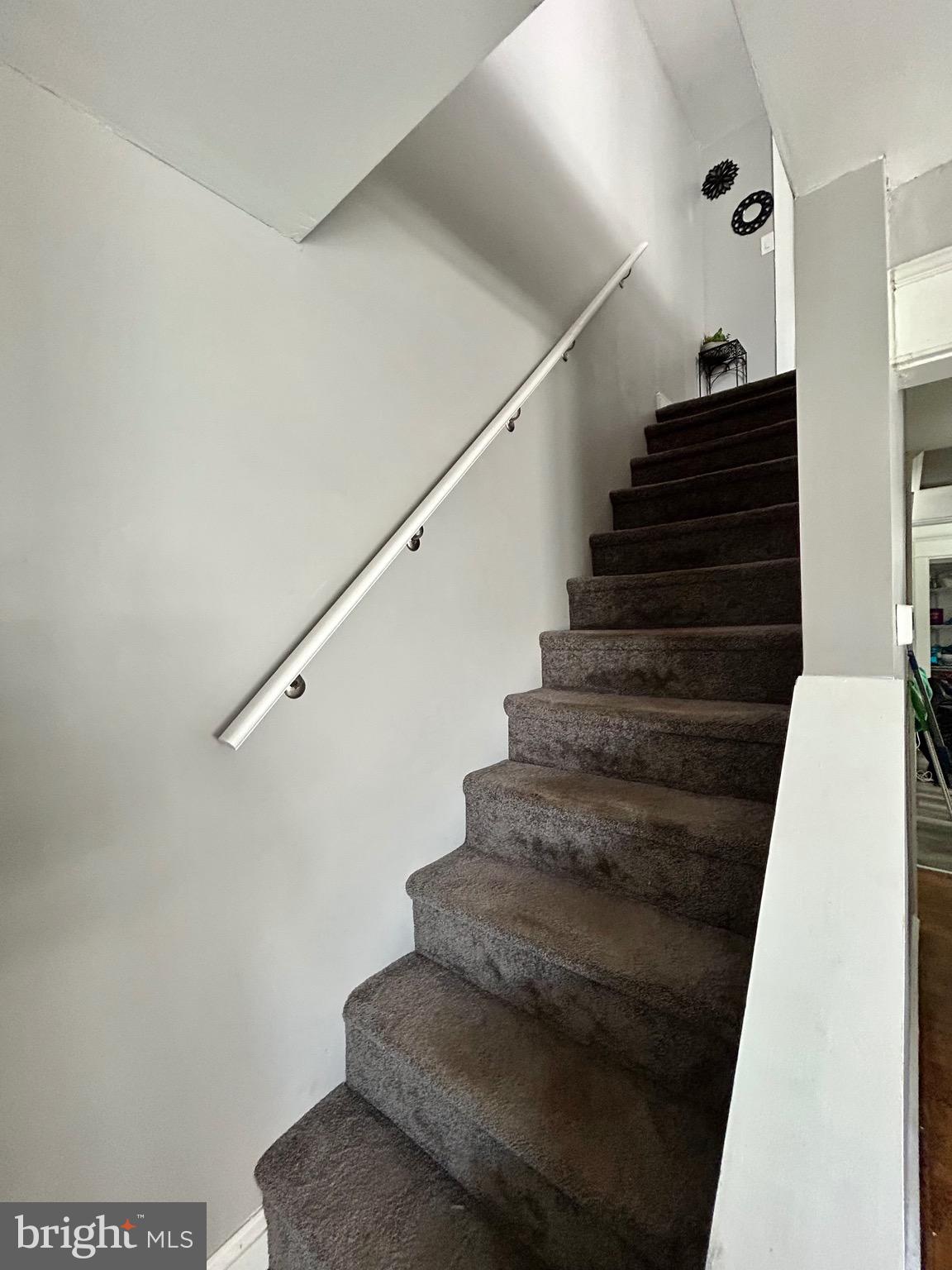 ARONIMINK ESTATES - Residential