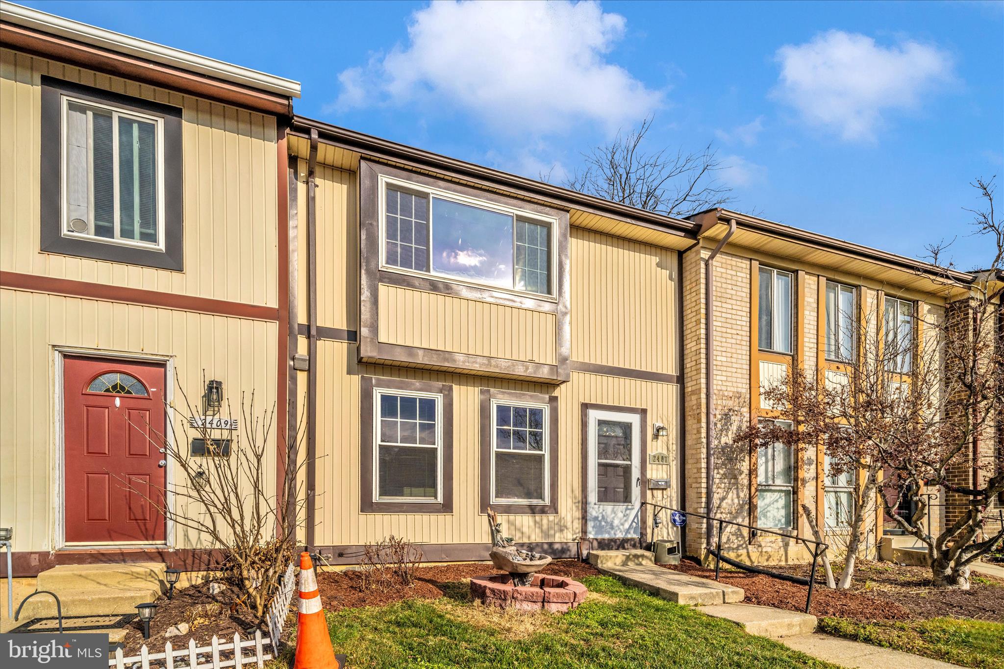 2407 SUN VALLEY CIRCLE 4-B