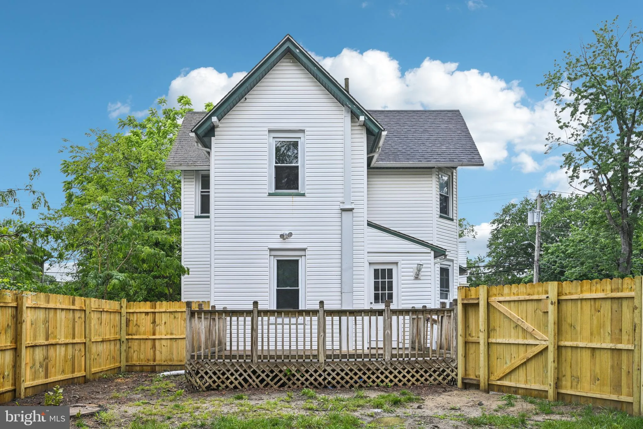 Glassboro, New Jersey 08028, United States, 5 Bedrooms Bedrooms, ,2 BathroomsBathrooms,Residential,Active,150042