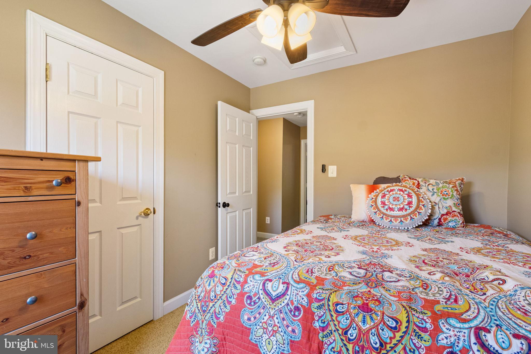 RIVERSIDE STATION - Residential