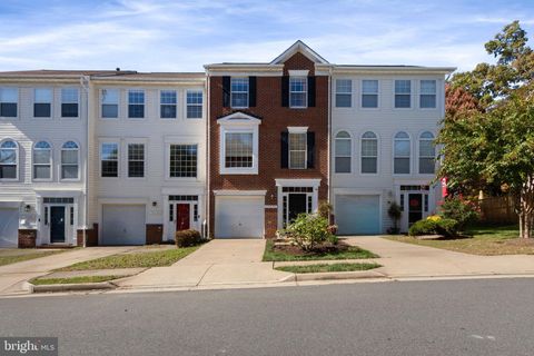 Photo of 15636 Avocet Loop, WOODBRIDGE, VA 22191 (MLS # VAPW2106658) Photo of 15636 Avocet Loop, WOODBRIDGE, VA 22191 (MLS # VAPW2106658)