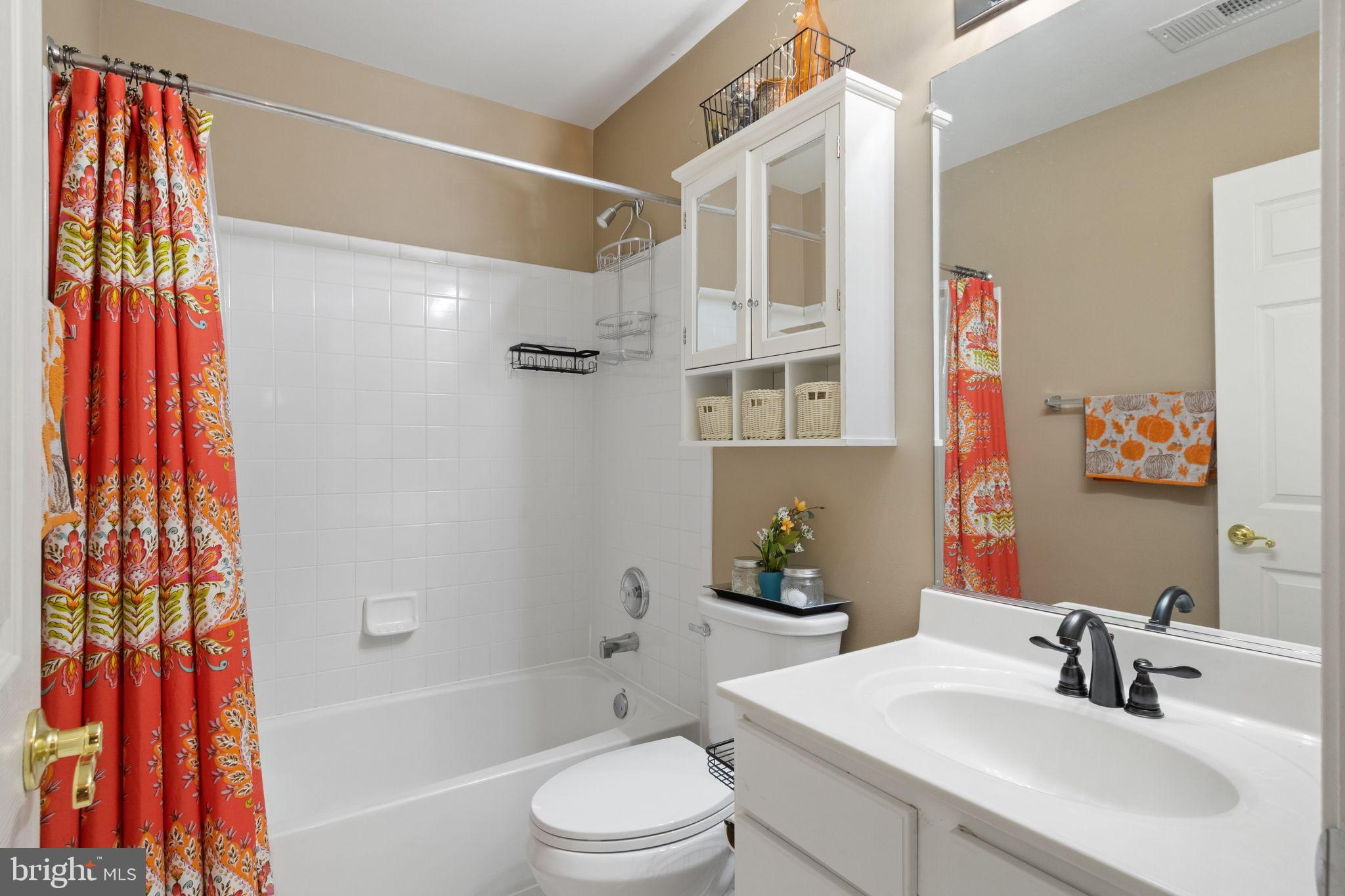 RIVERSIDE STATION - Residential